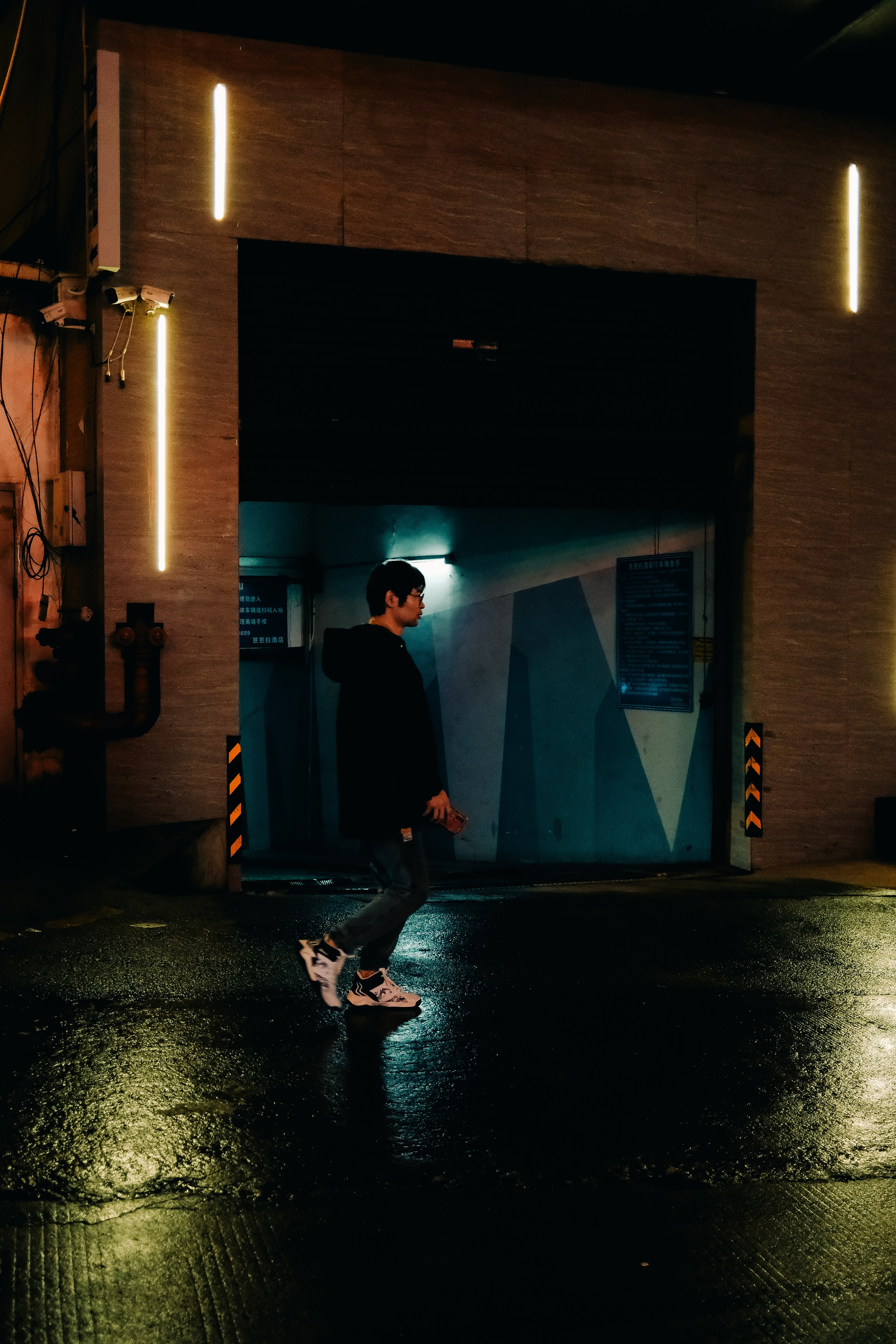 Neon in Guangzhou. Фотограф В Гуанчжоу и Шэньчжэнь Андрей Лопатин