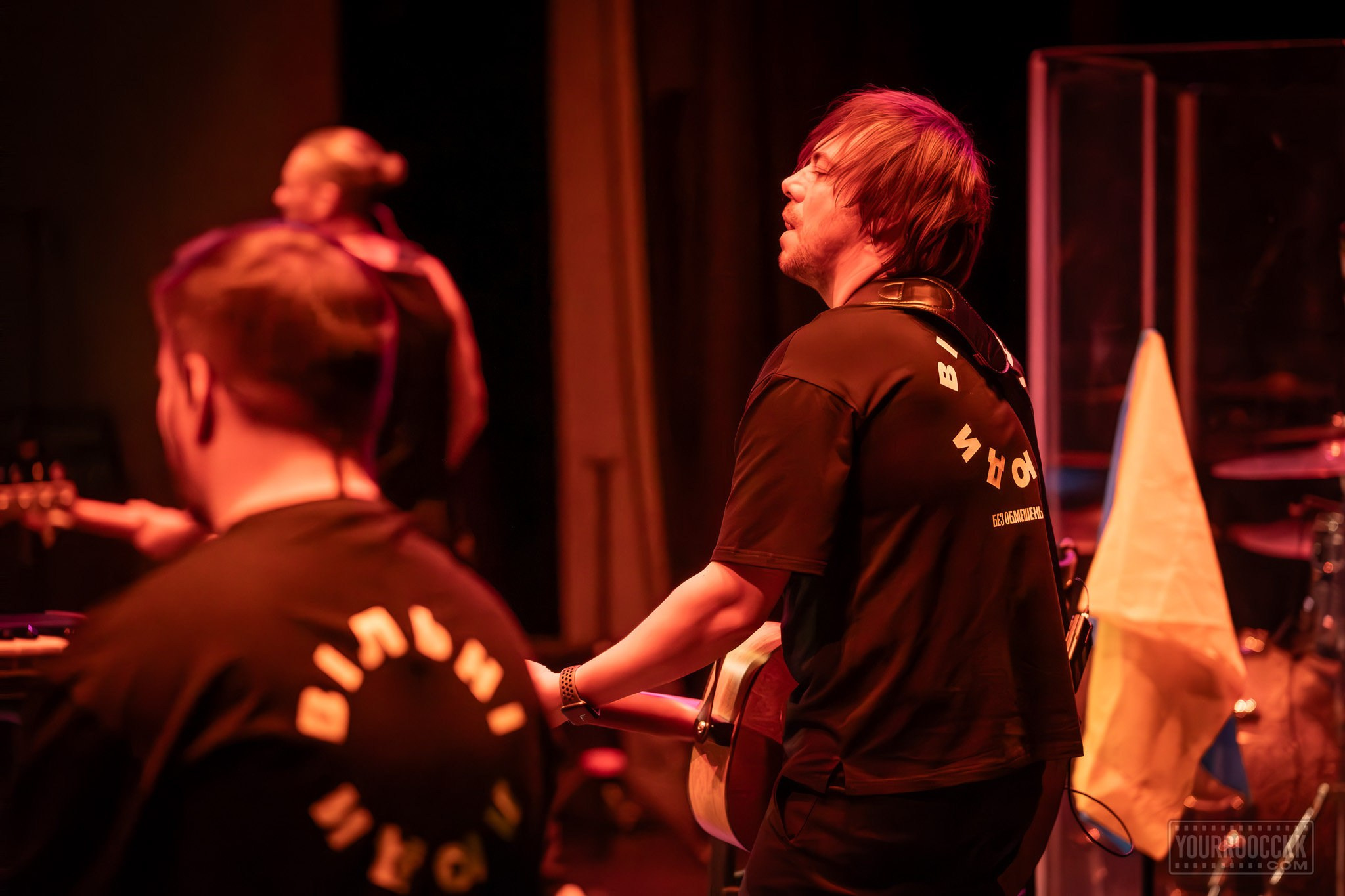 BEZ OBMEZHEN | SACRAMENTO. Reportage concert portrait photography in the San Francisco Bay Area