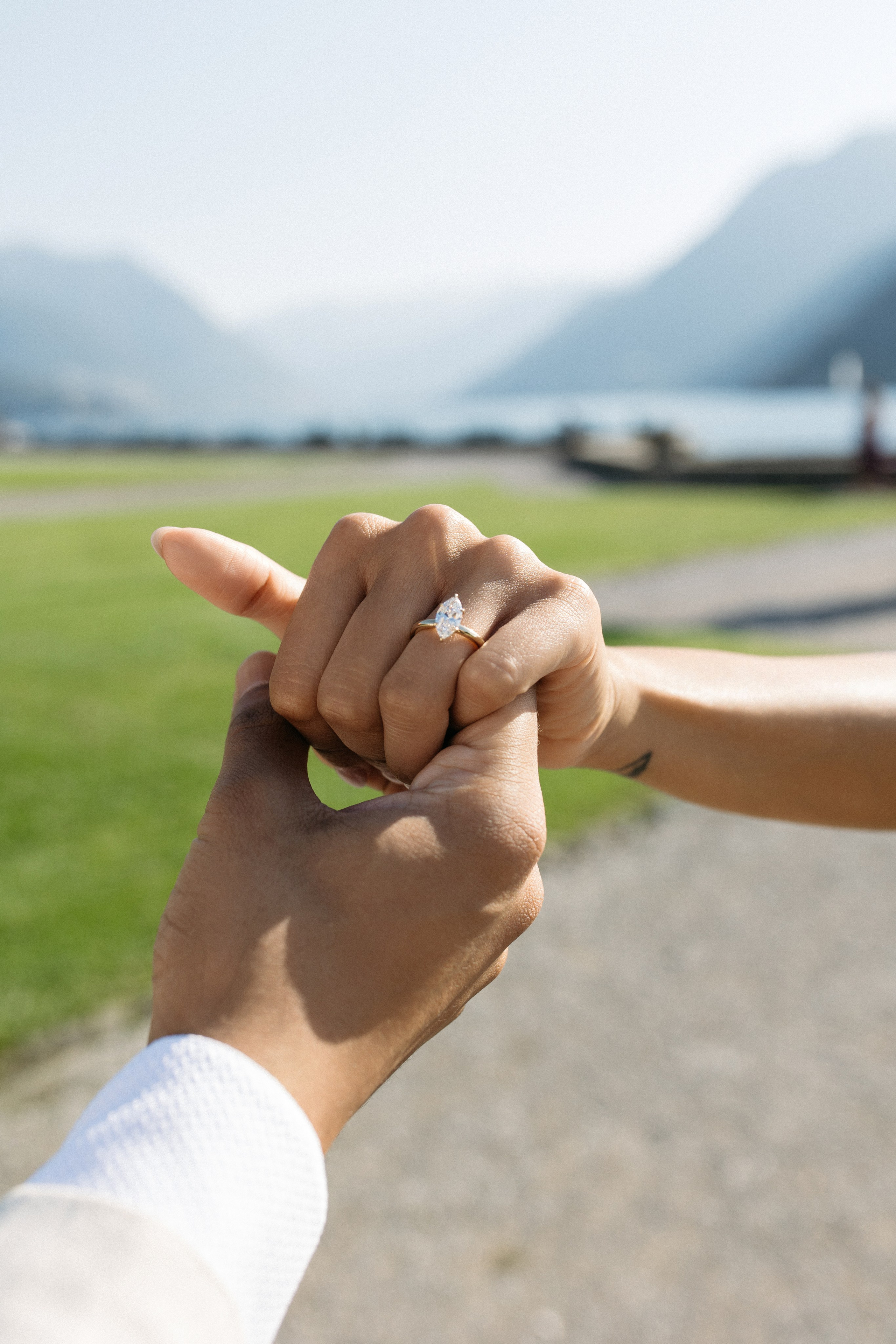 She said yes 💍. Wedding photographer in Italy