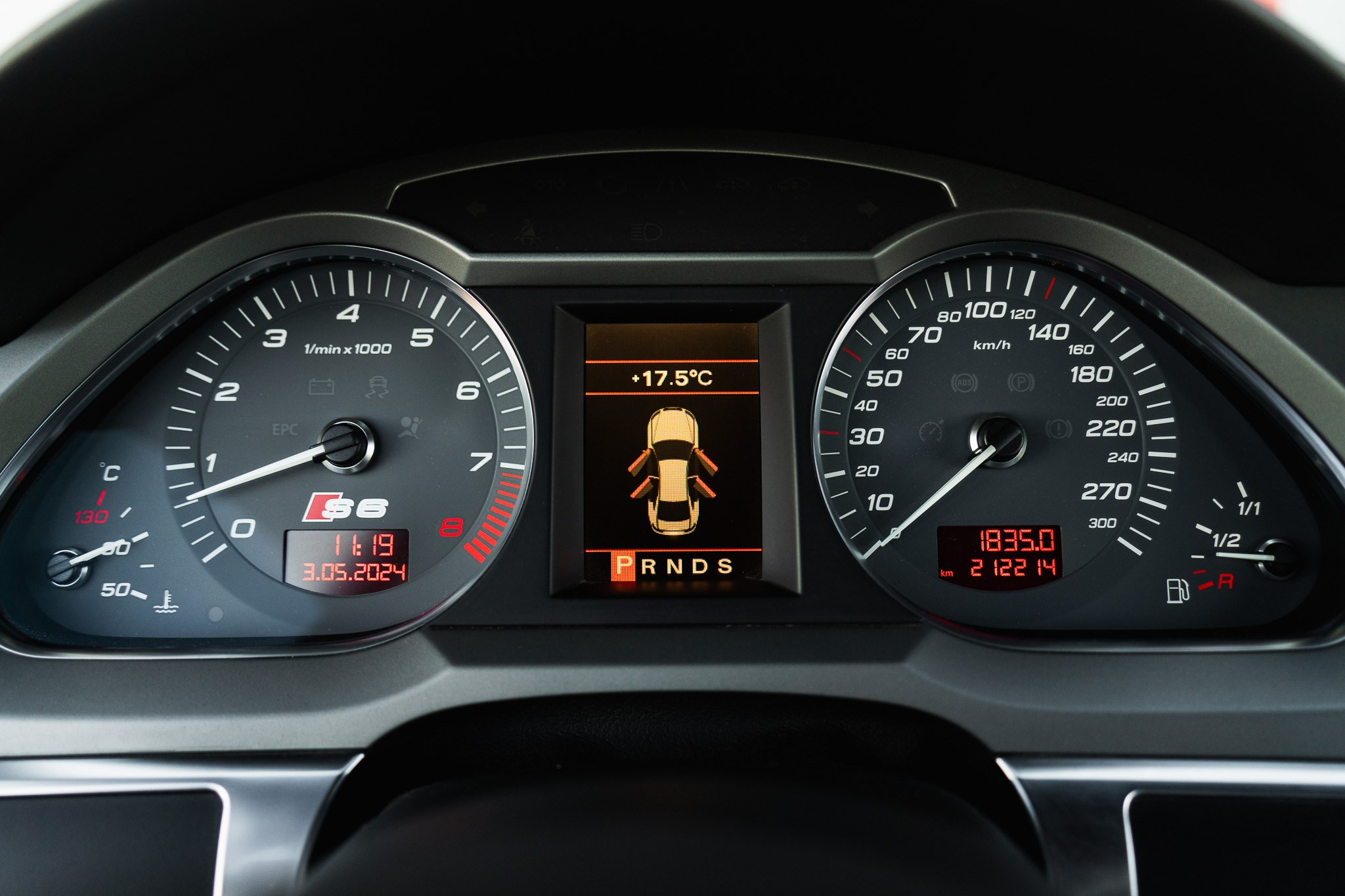 AUDI S6 V10. LOHA VISUALS — AUTOMOTIVE PHOTOGRAPHY