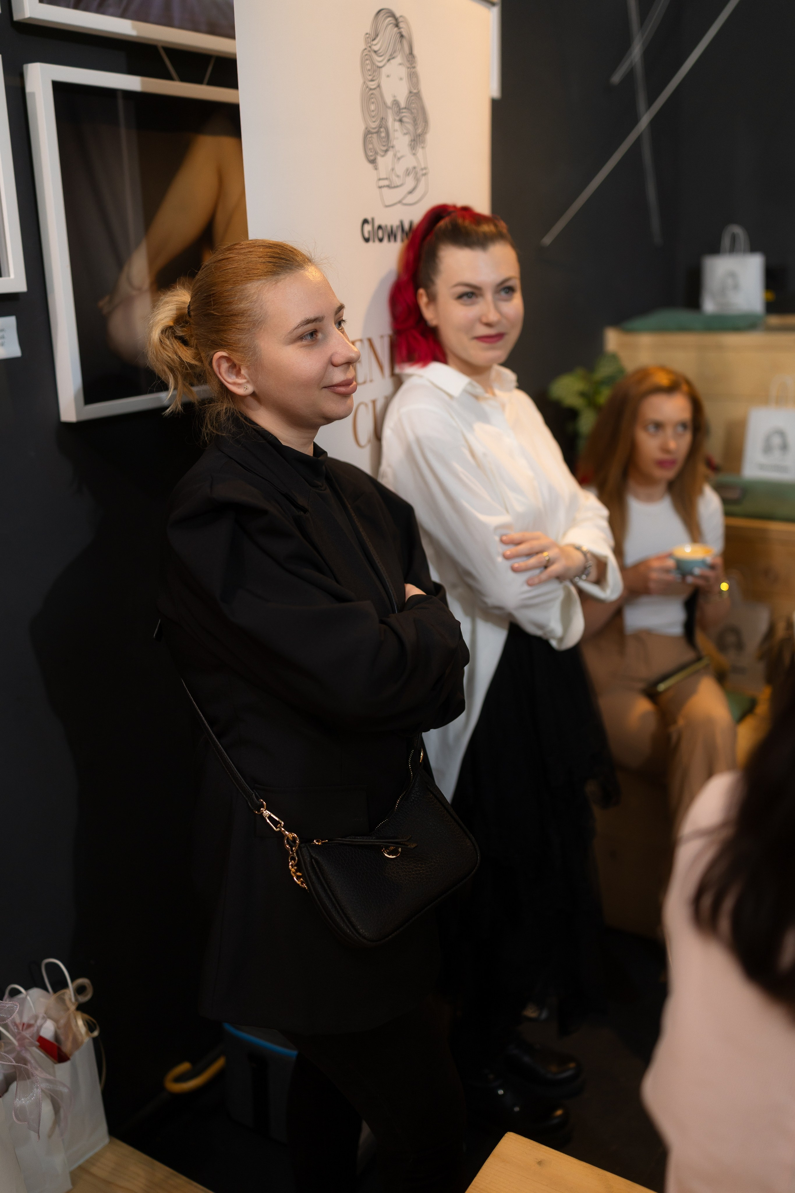 Glo Mom 1. Marius Ciocan