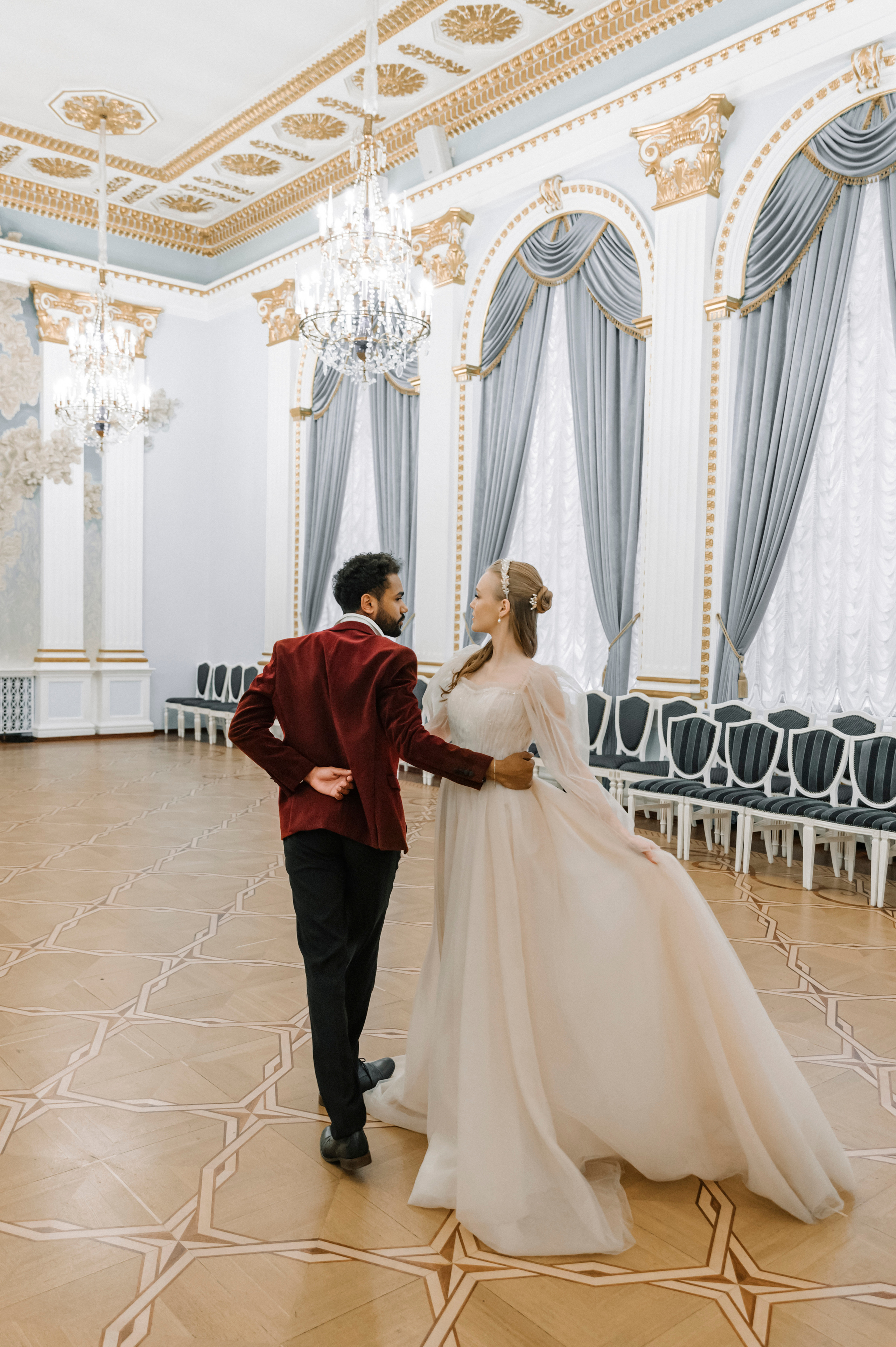 Bridgertonów. Kreatywność na granicy wesela. Fotograf w Krakowie/Europie Weronika Stoma