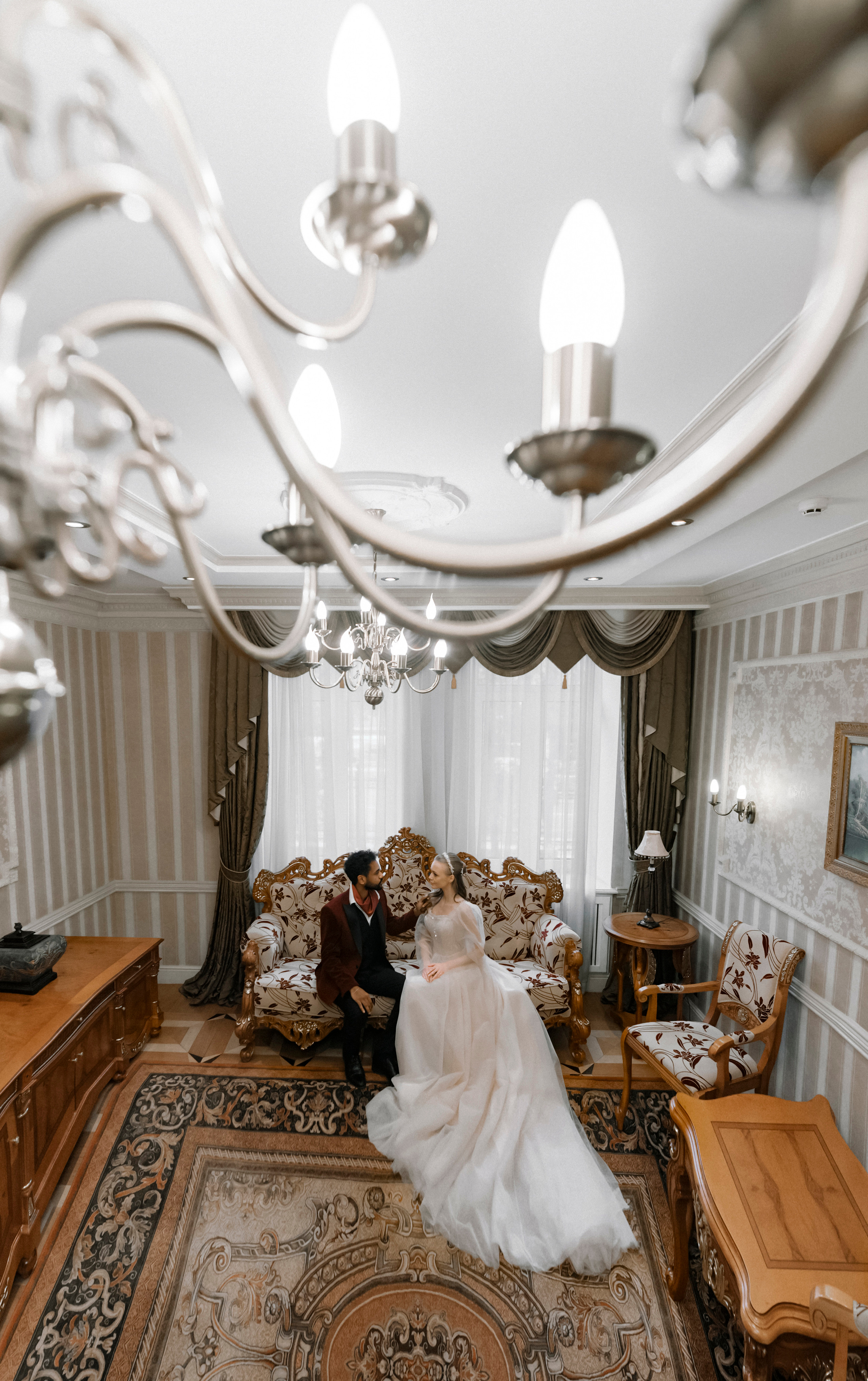 Bridgertonów. Kreatywność na granicy wesela. Fotograf w Krakowie/Europie Weronika Stoma