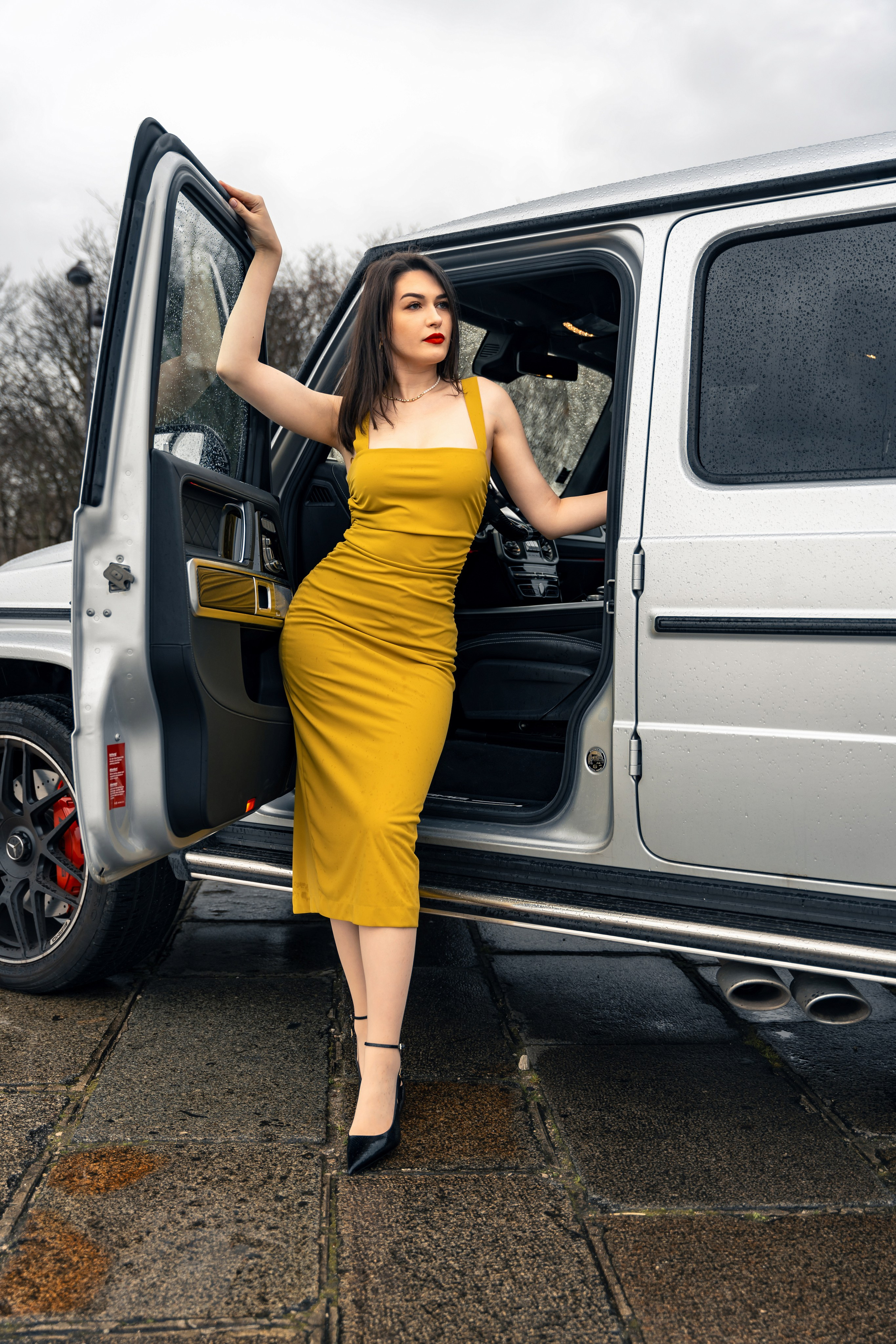 Nataliia x G63 AMG. Photographer in Paris — Vitalii Motruk