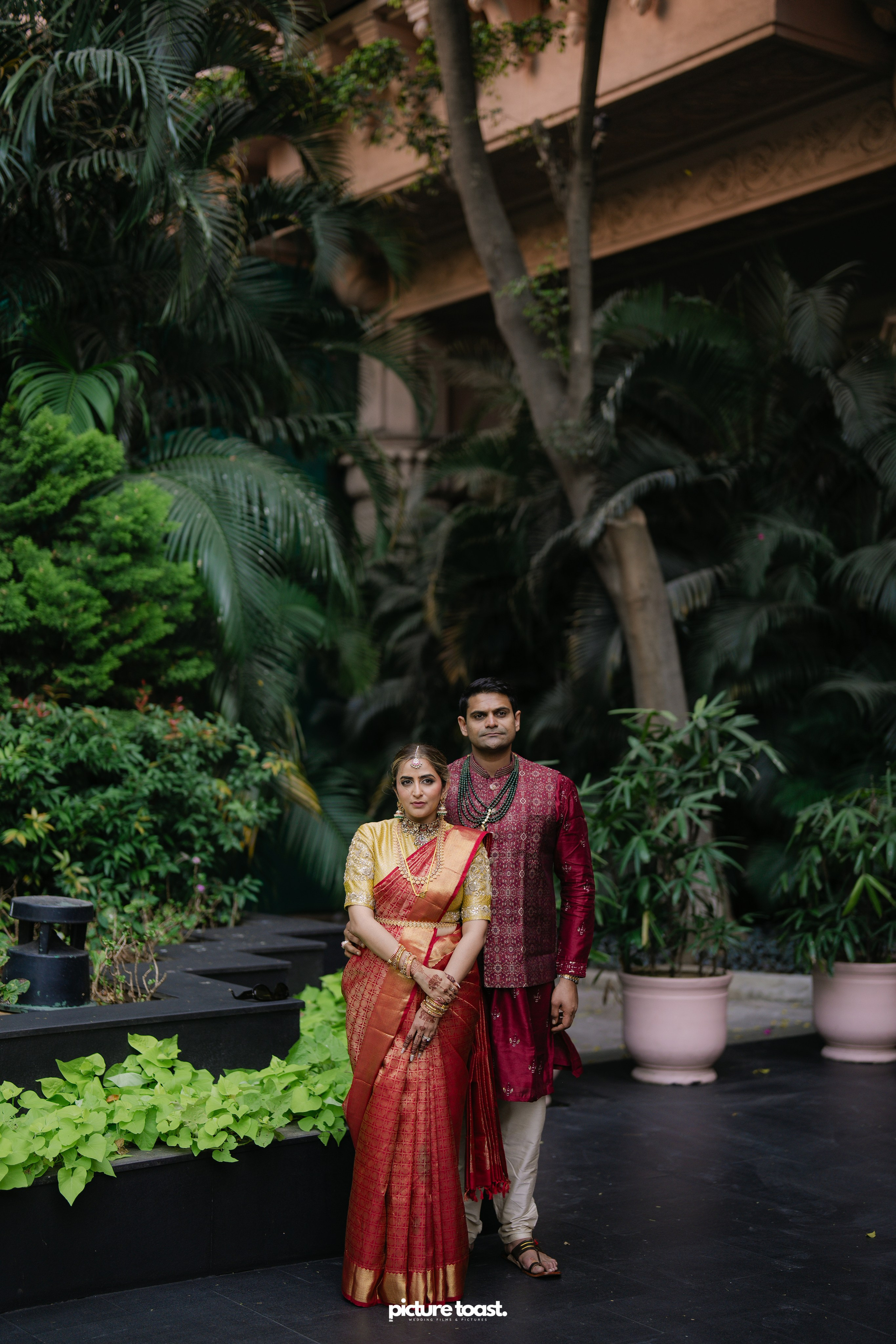 South Indian Wedding Ft. Aashna & Rajiv. Fine art Wedding Photographers in India & Canada