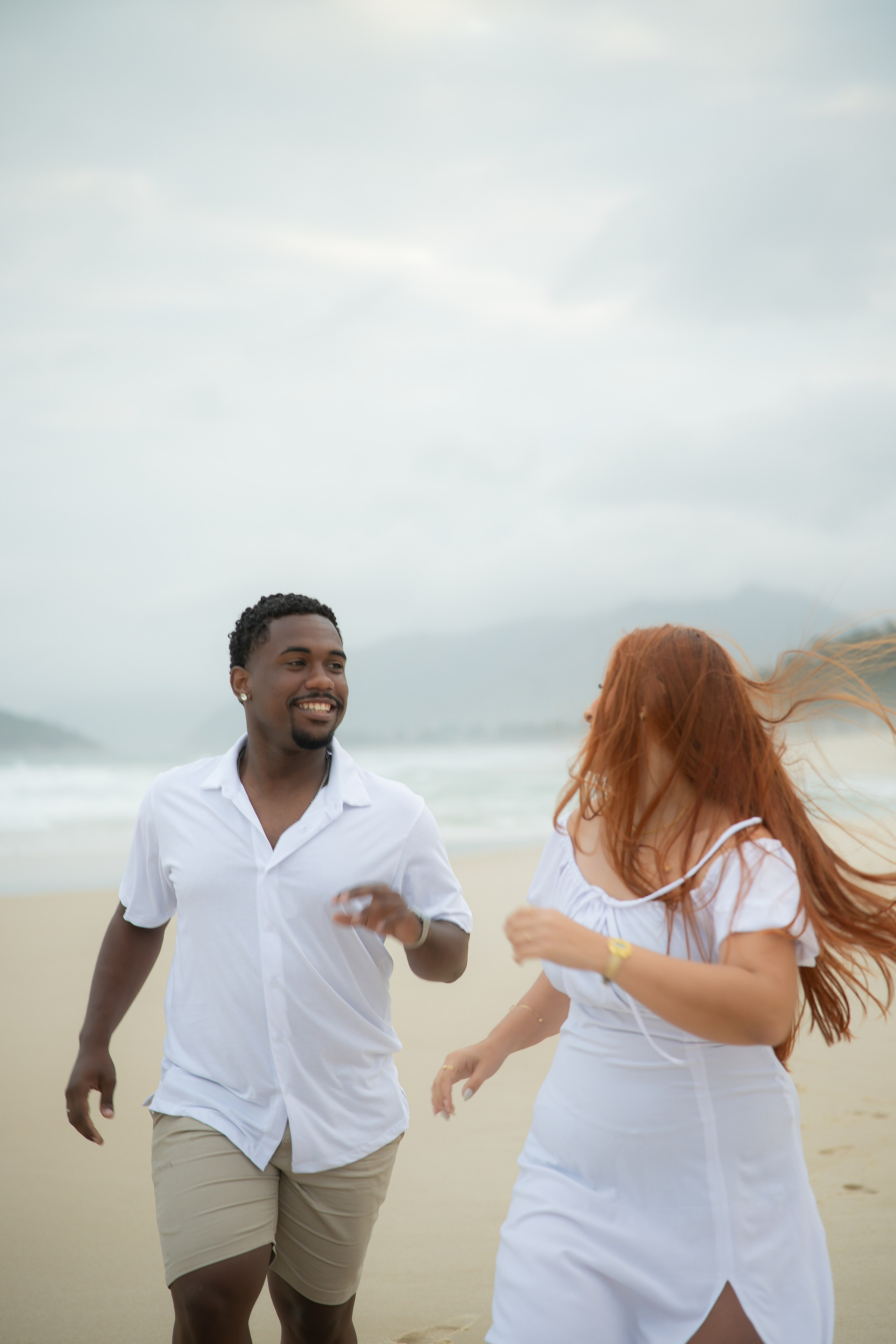 Thaís e Lenyson. Larissareisfotografa