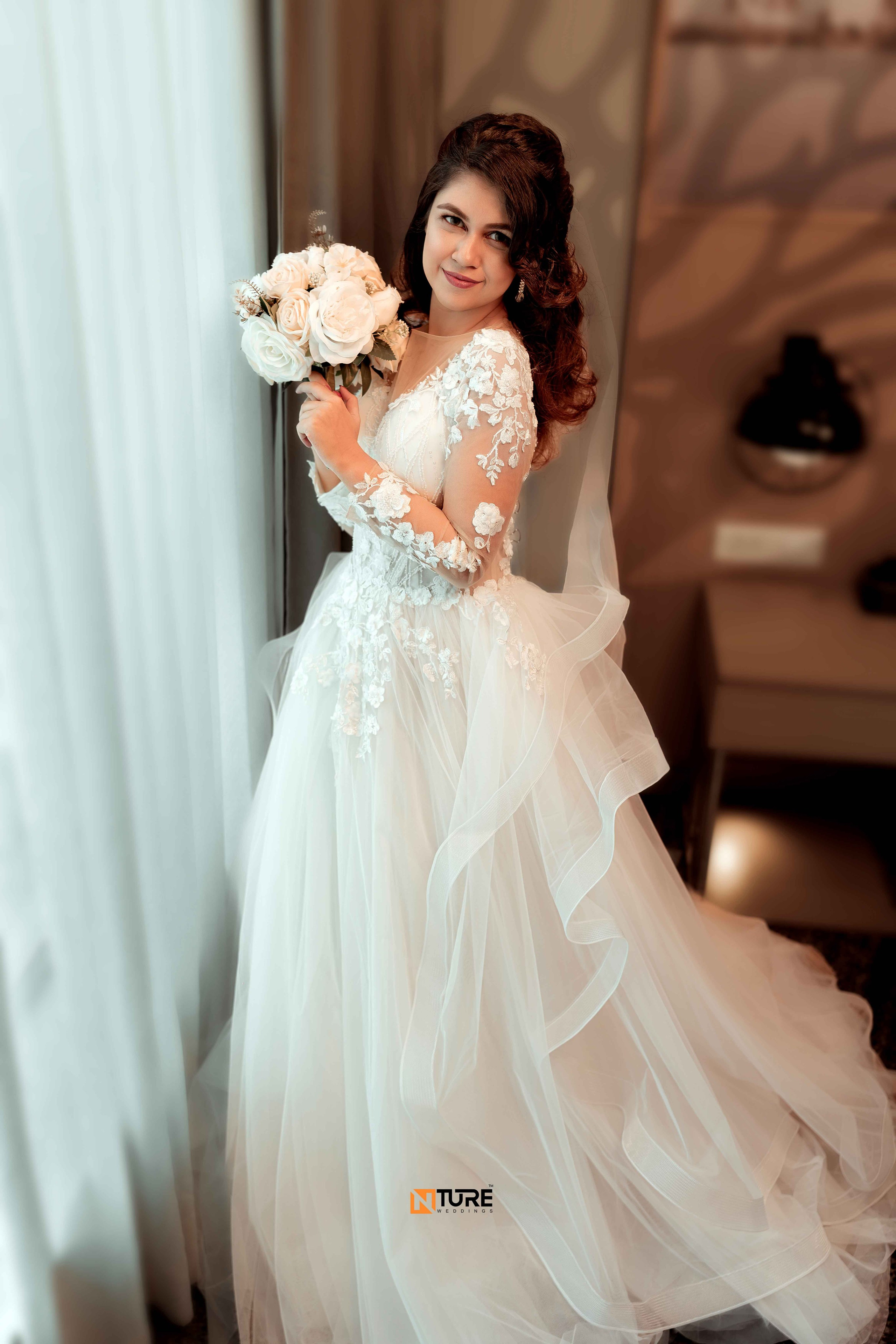 ROSHINI. NTURE WEDDING