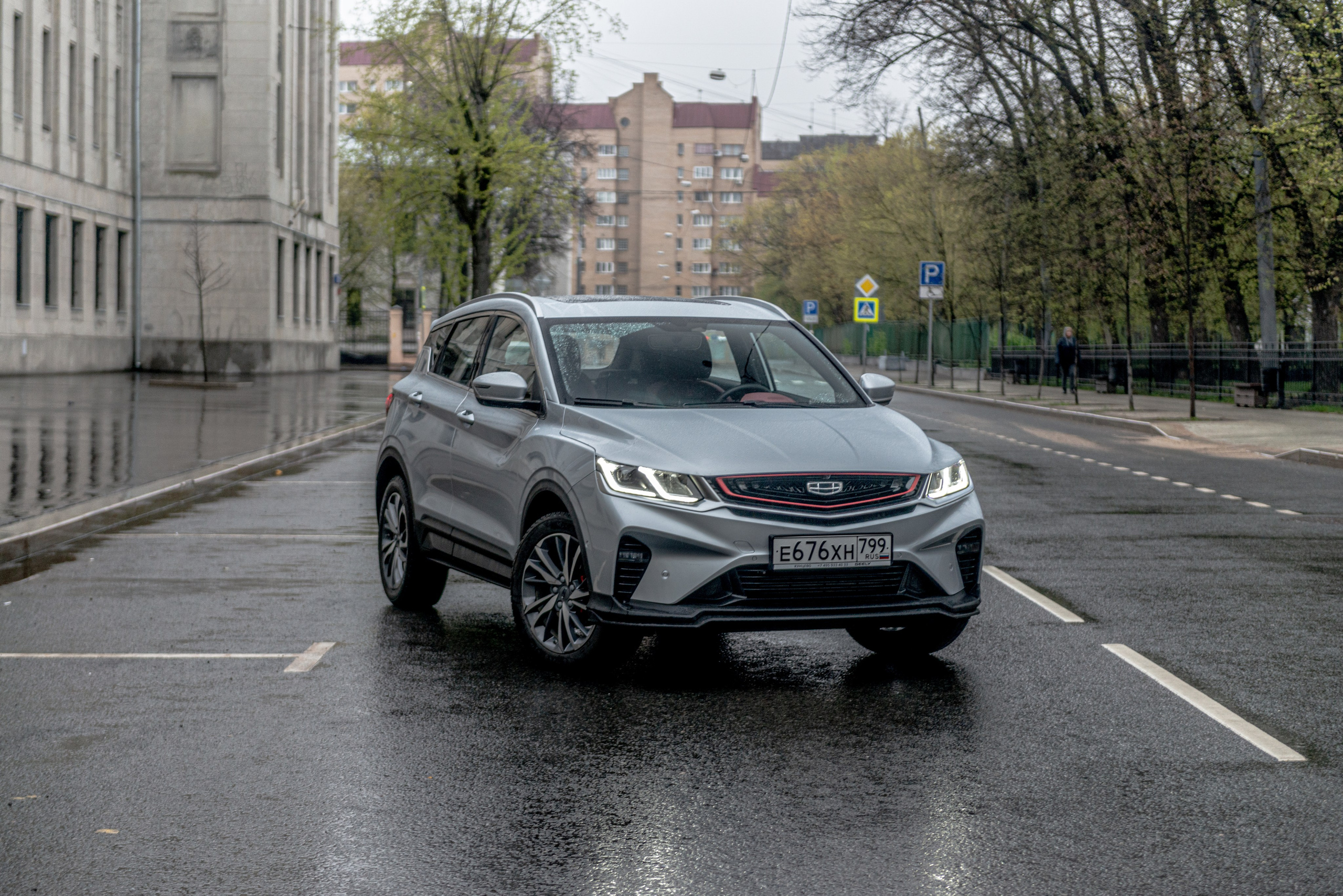 Фотосъемка автомобиля Geely Coolray. ФОТОГРАФ МЕКСИКА КИНТАНА-РОО