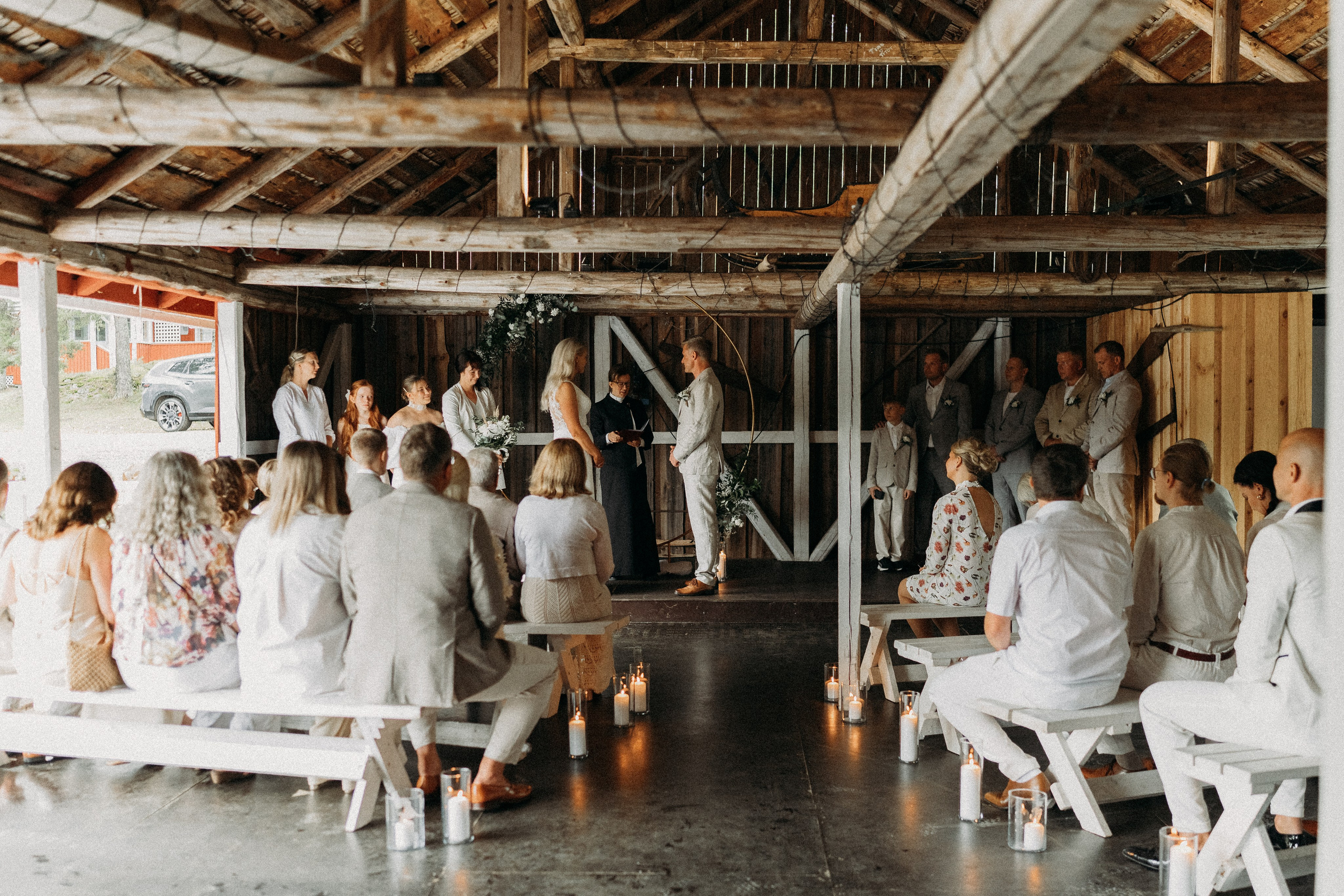 A&O wedding. Wedding and potrait photographer in Helsinki Vickan O
