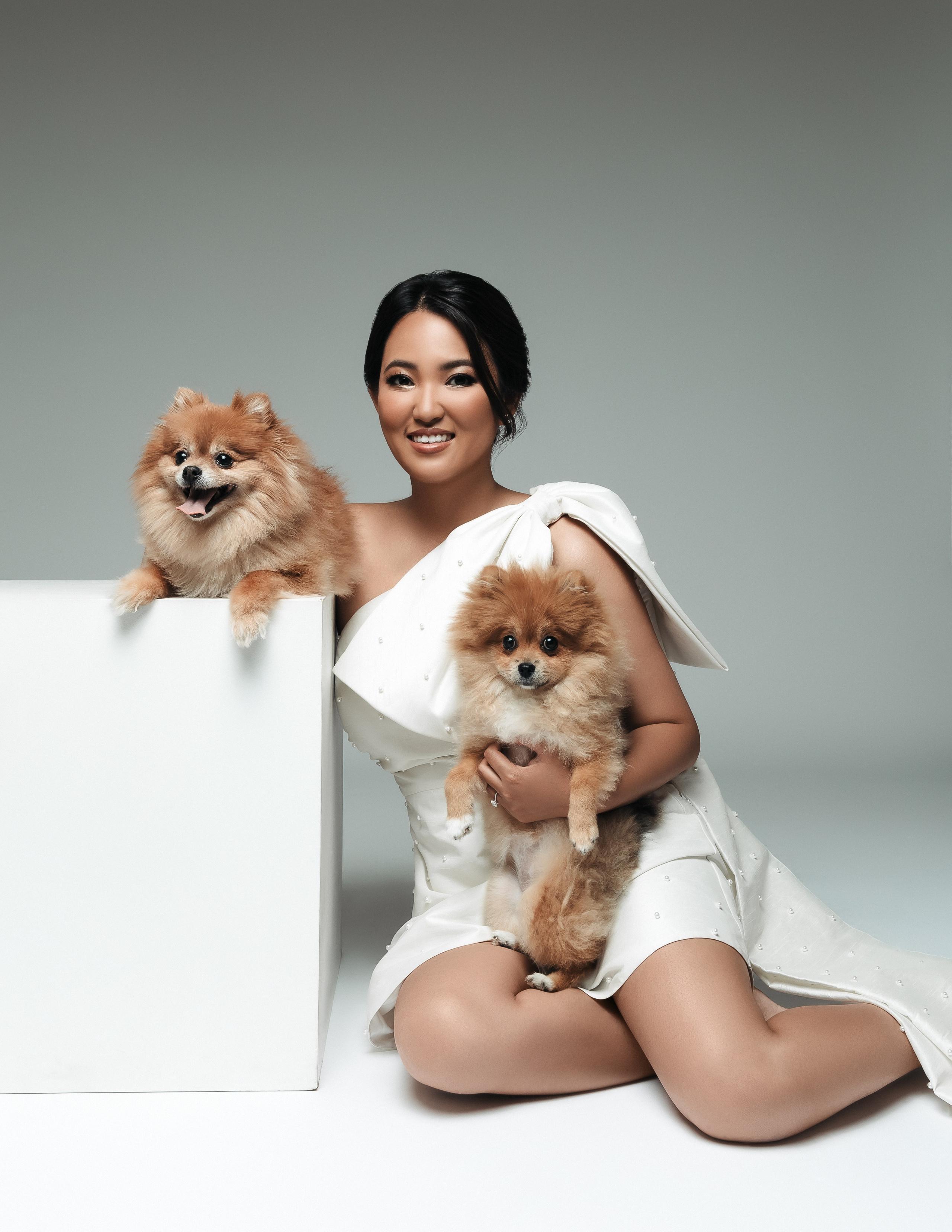 Portraits. Los Angeles maternity, boudoir and family photographer