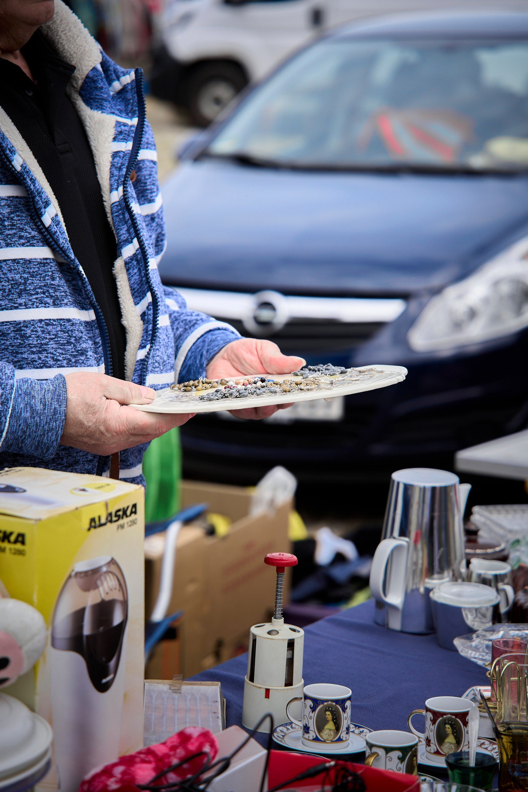 Flohmarkt-Fund. Aleksandr Steinbrenner | Streetfotografie