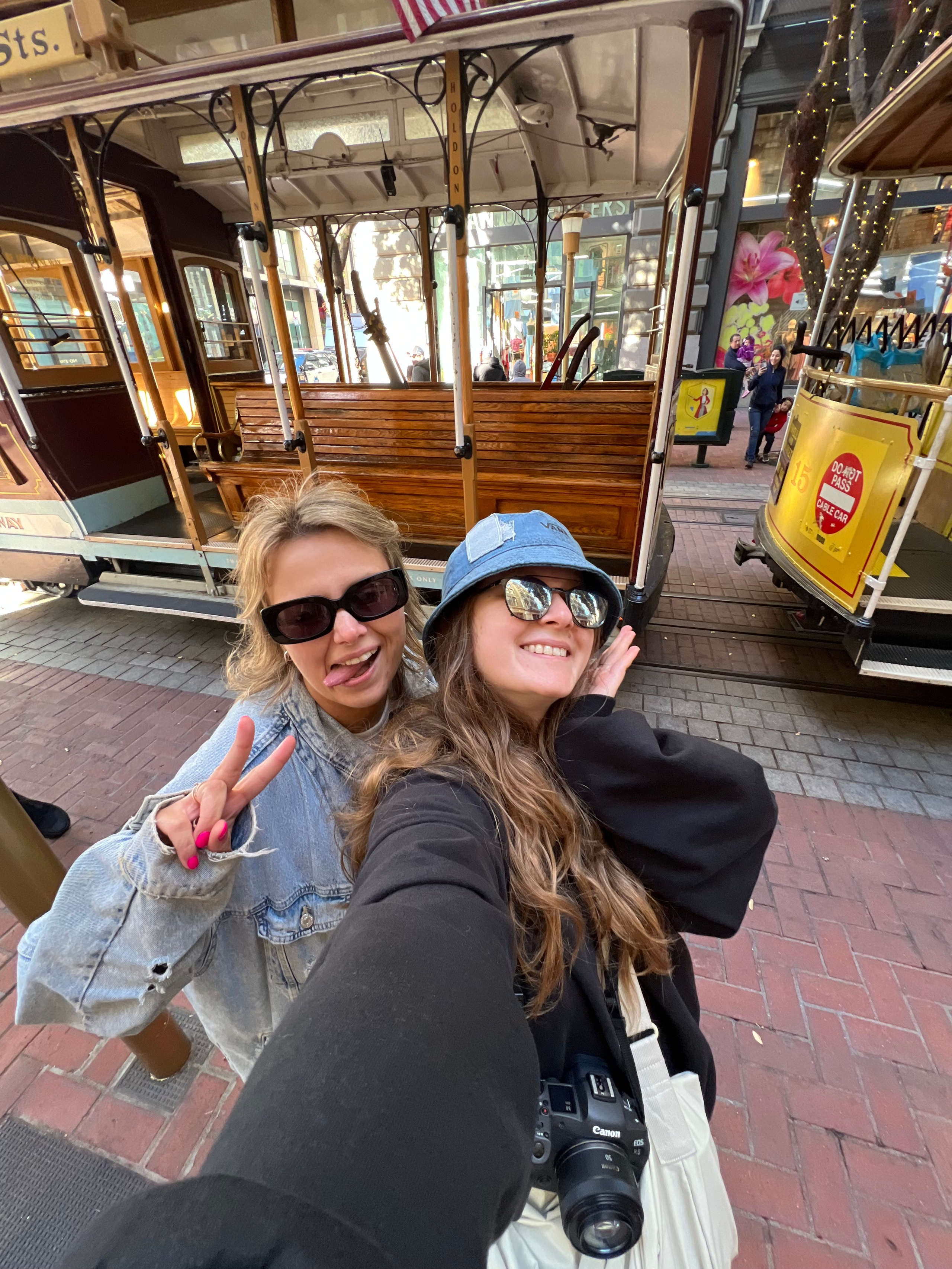 San Francisco Aesthetic: Free Phone Wallpapers. Photographer in Los Angeles. Julia Ishmuratova