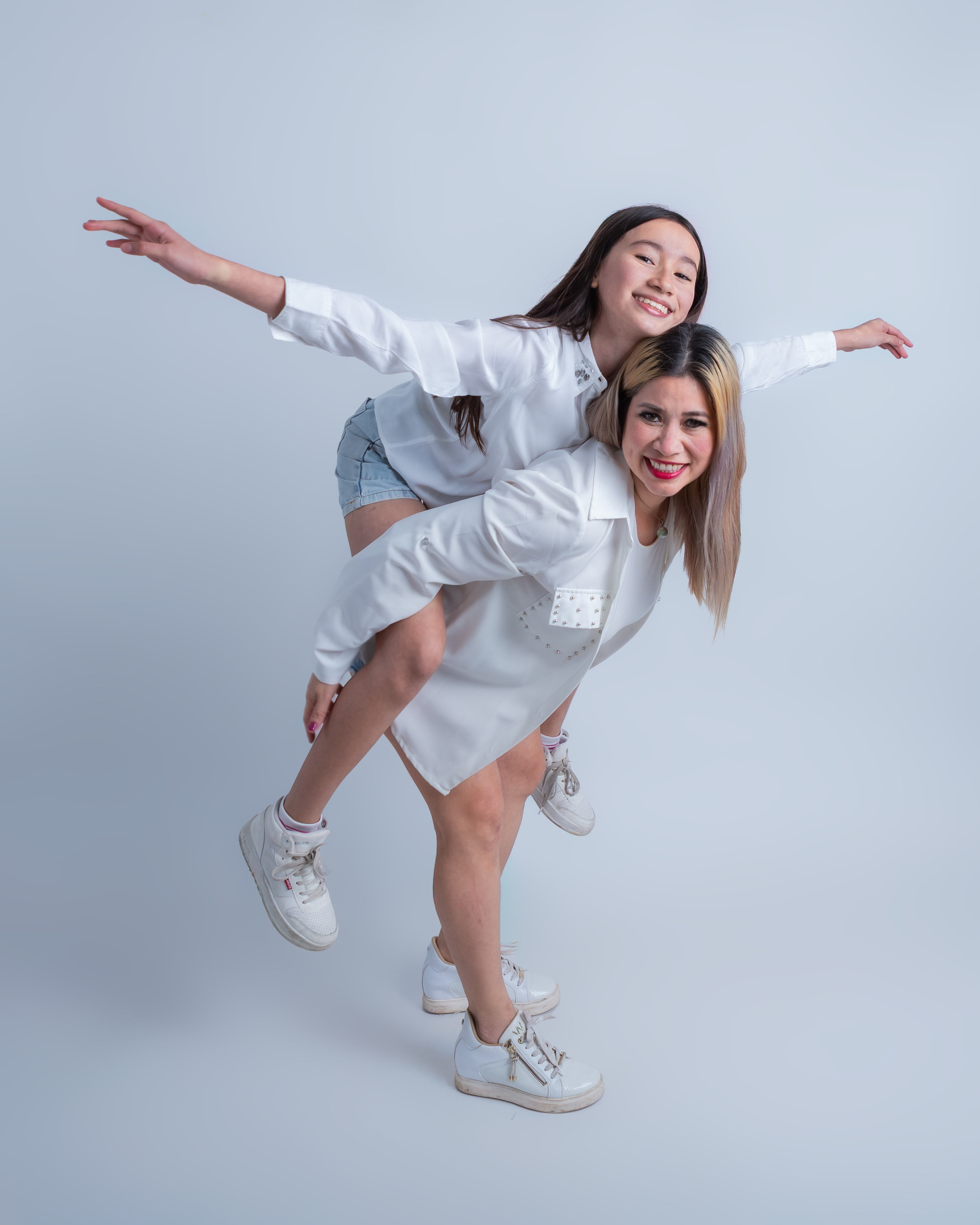 Claudia y Aranza