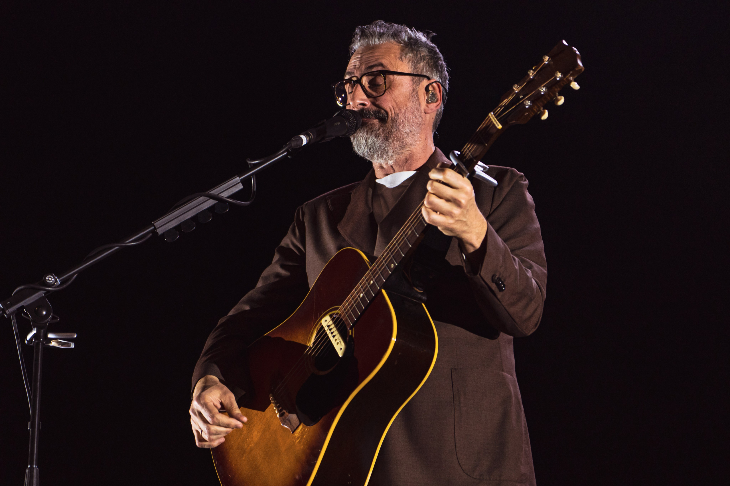 BRUNORI SAS // UNIPOL ARENA BOLOGNA. Francesco Mion // Sport & Live Music Photographer