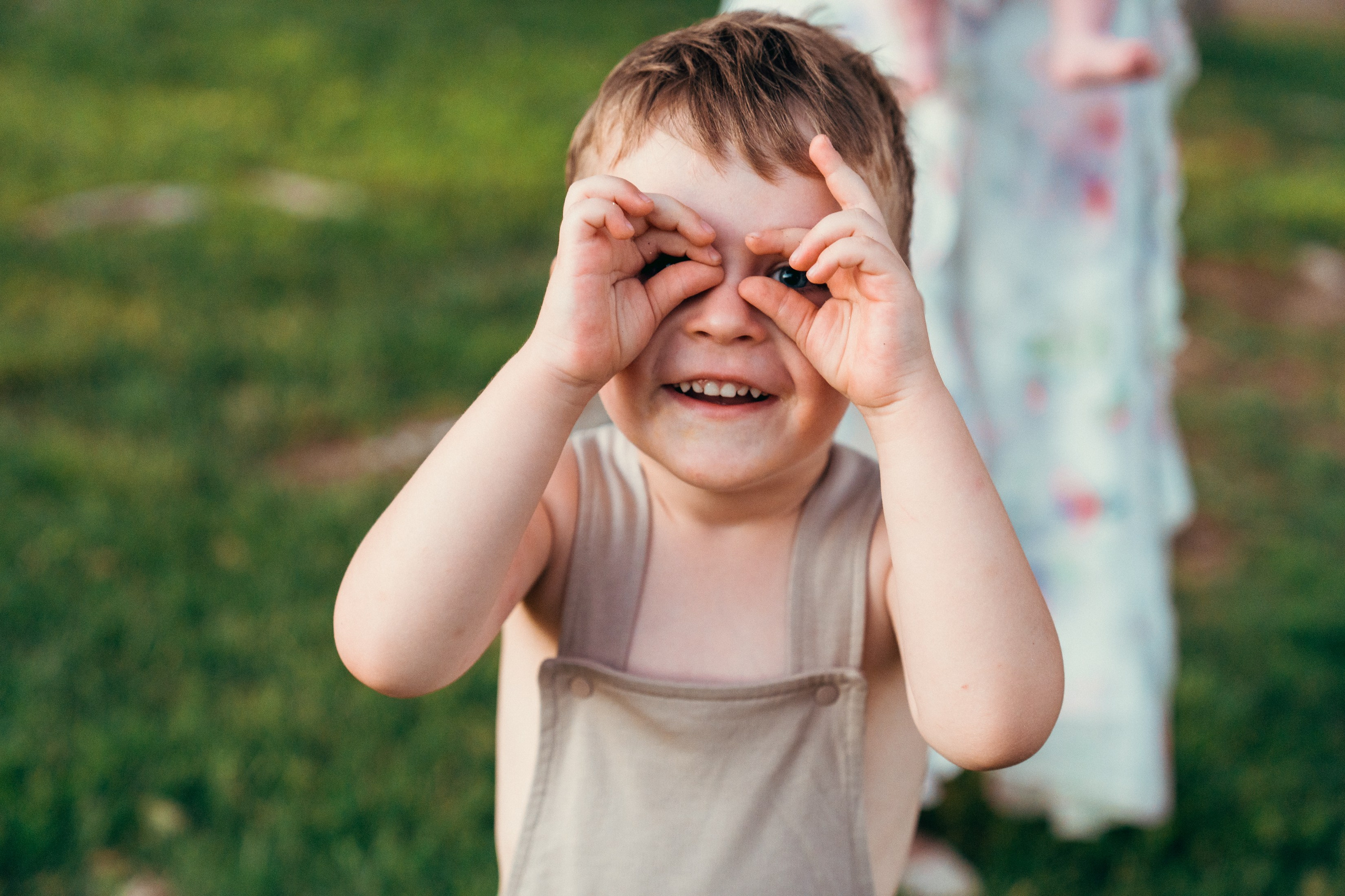 Yulya, Robert&Gordey. Wedding & elopement photographer Viktoriya Kravtsov. Las Vegas
