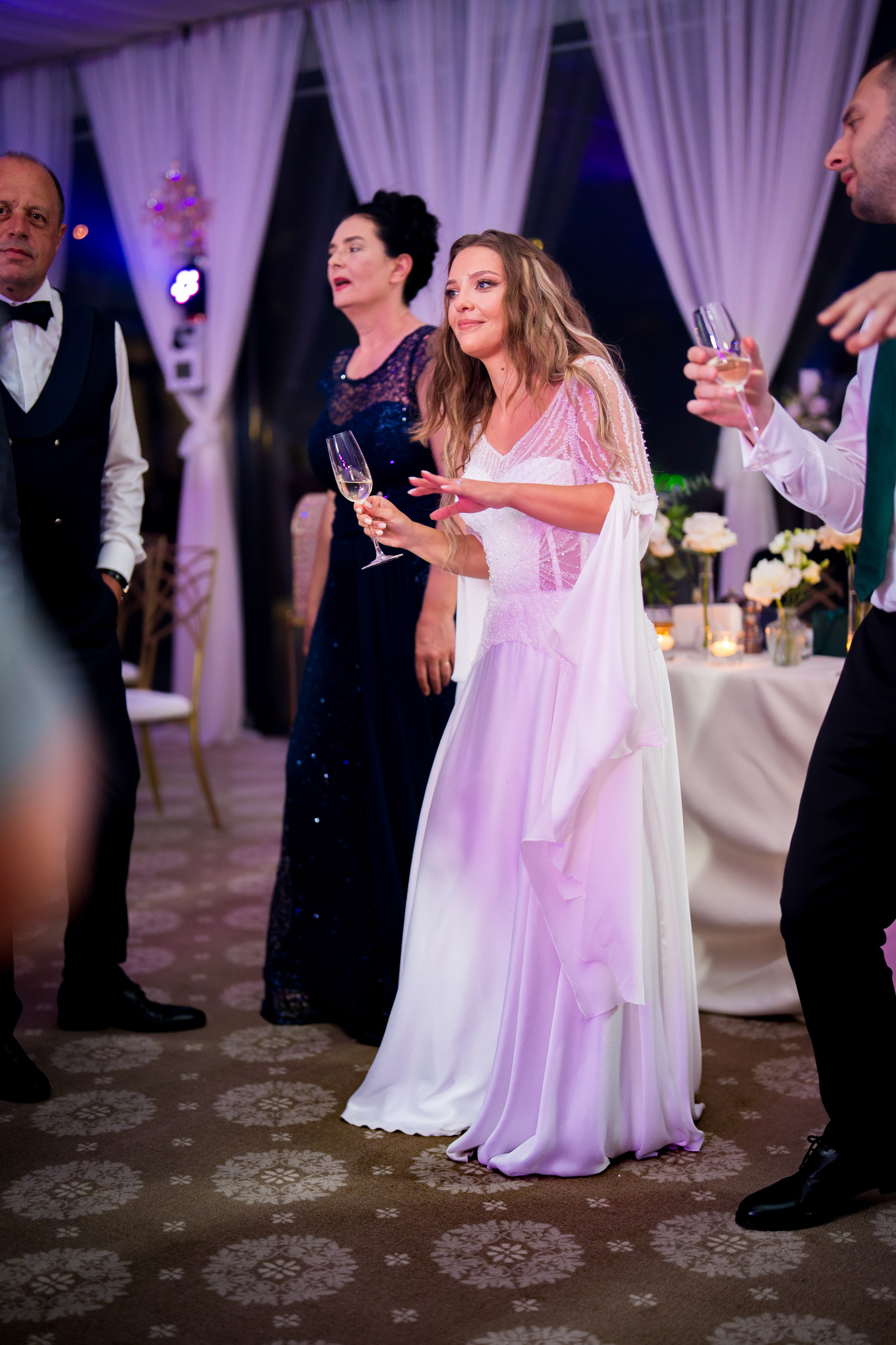 PARTY. Gabriel Florea — Fotograf nuntă București