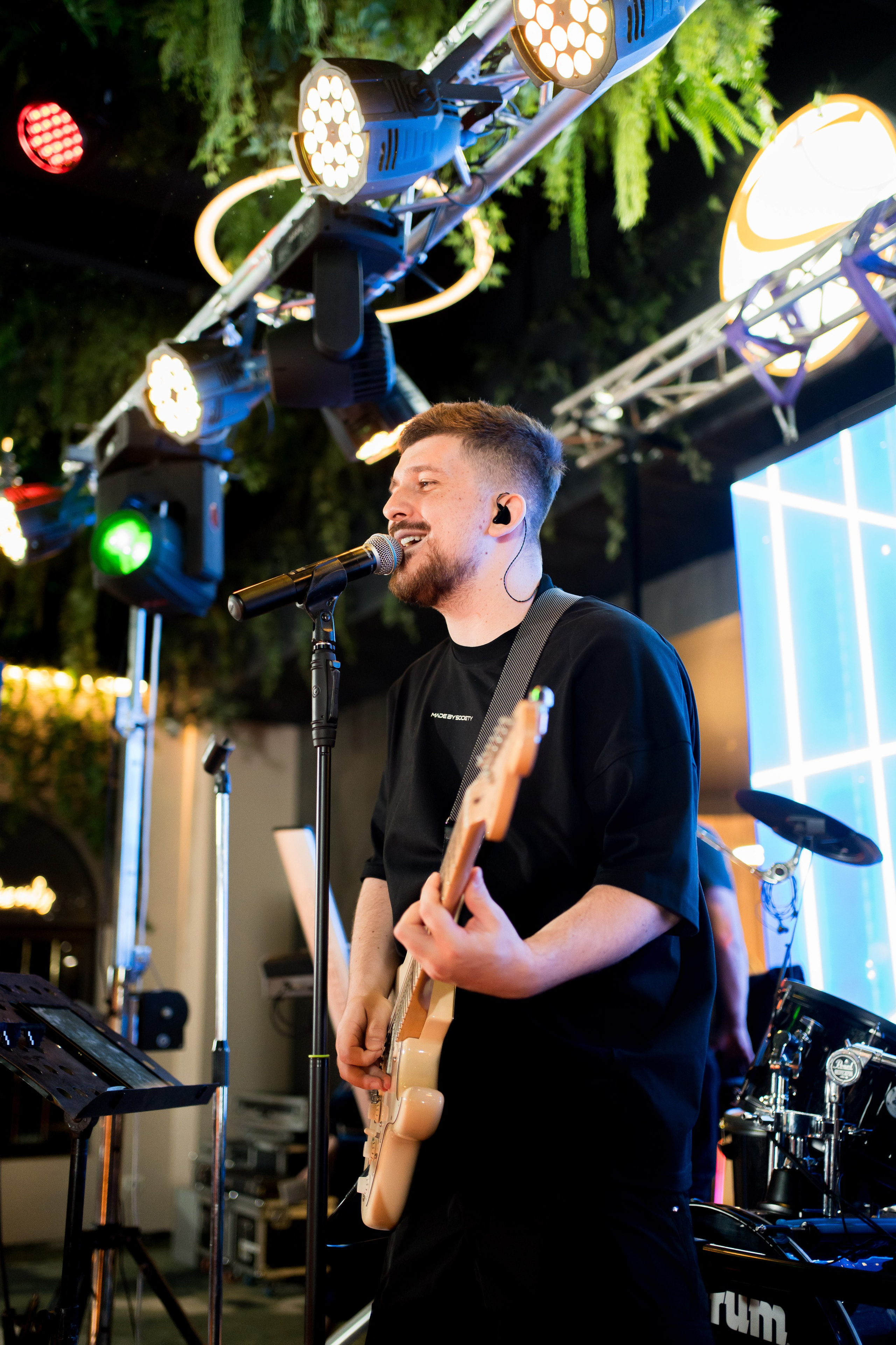 PARTY. Gabriel Florea — Fotograf nuntă București