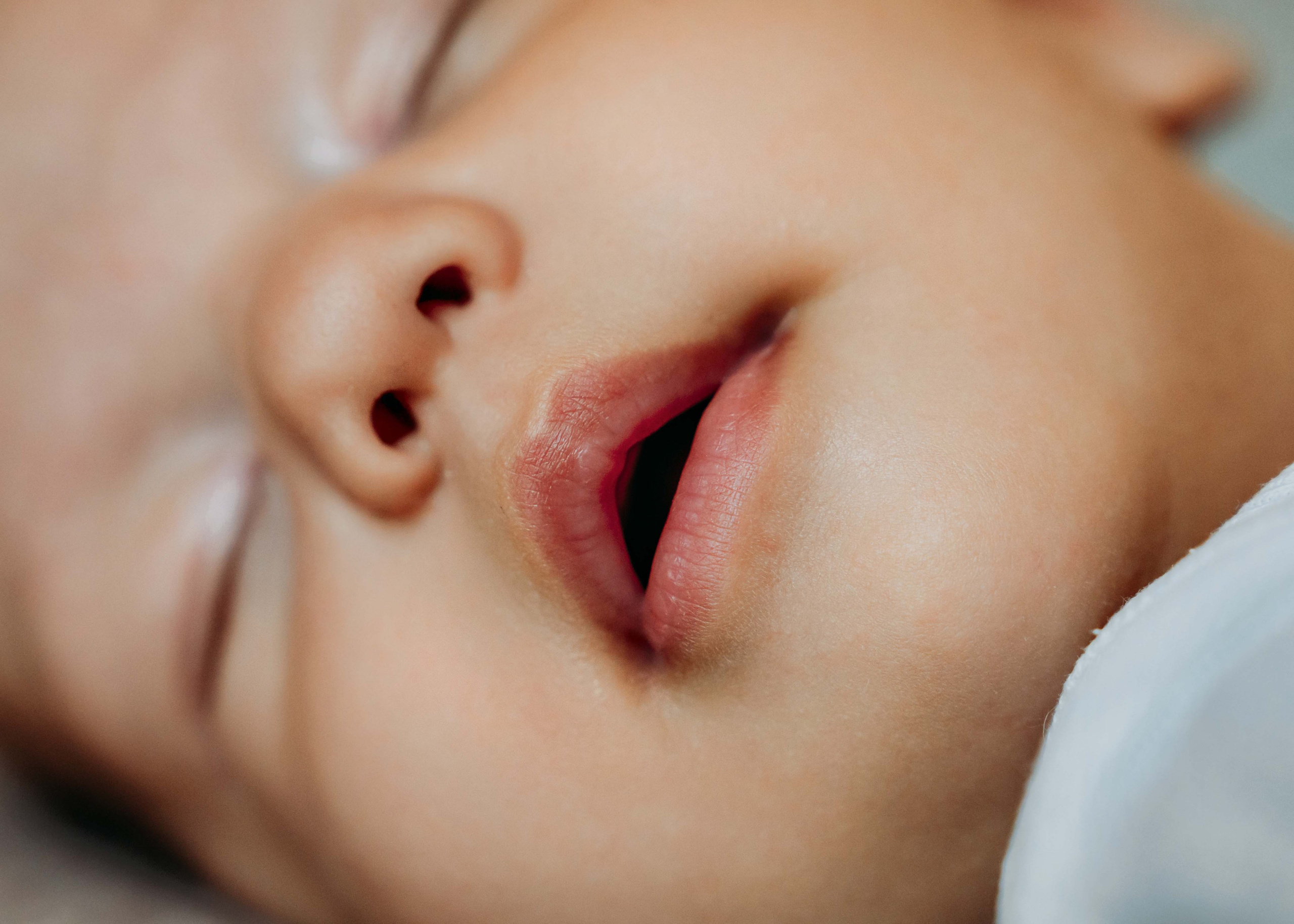 FOTOGRAFISANJE BEBA. DEČIJI FOTOGRAF BEOGRAD|NOVOGODISNJE FOTOGRAFISANJE|CAKE SMASH