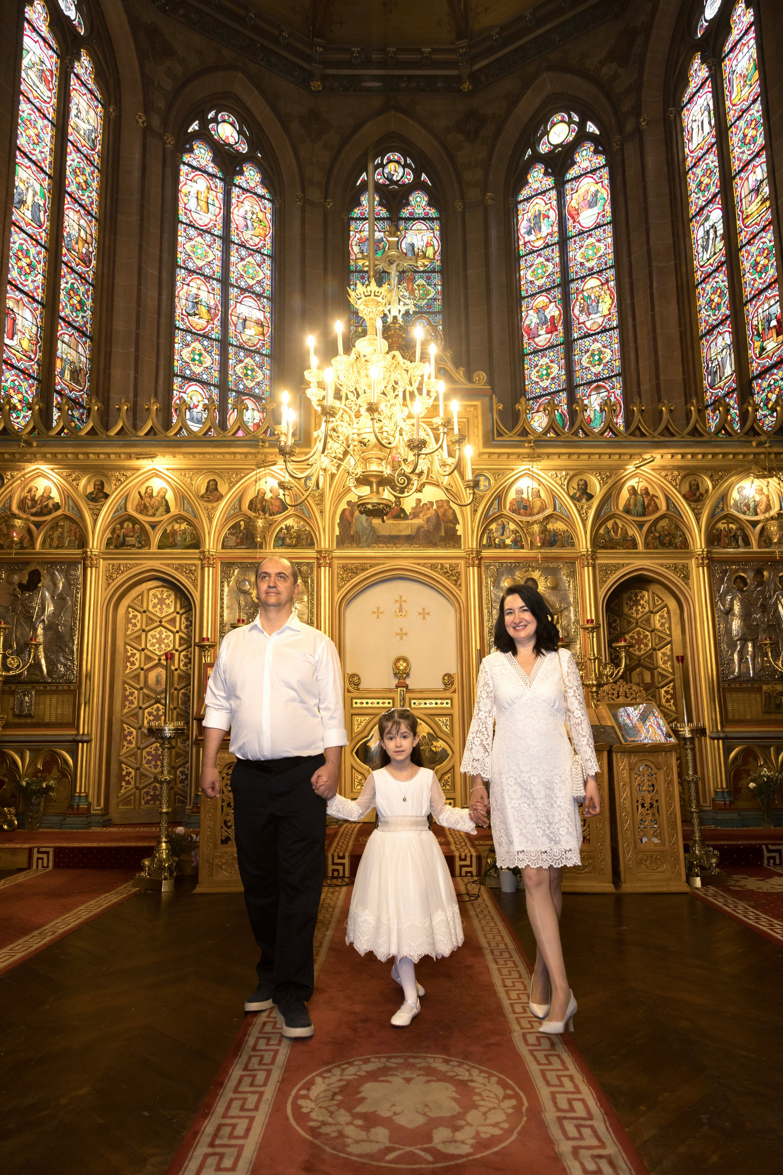Un petit aperçu du baptême d’Emma ✨. Wedding, event and family photographer in Paris, Emilian Olaru