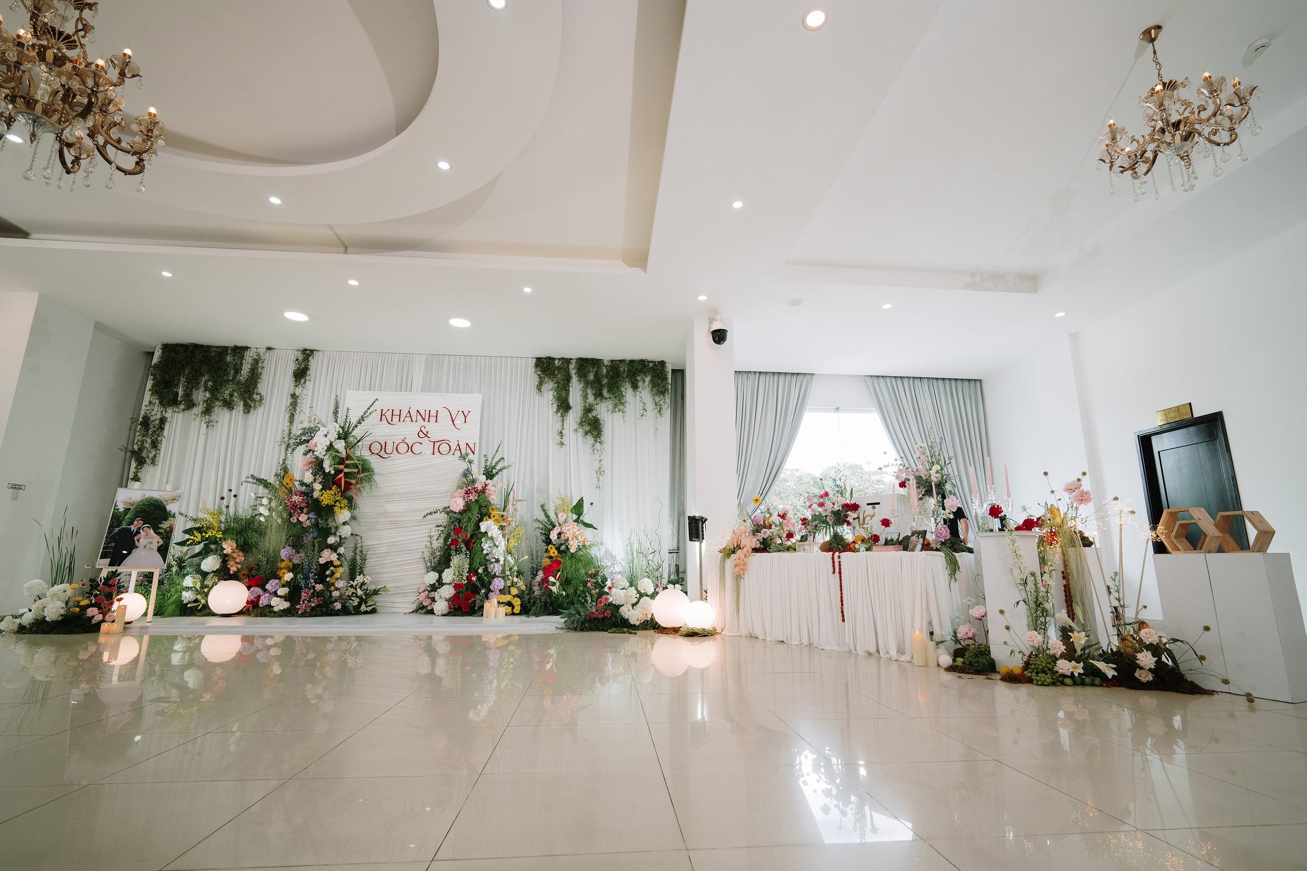 TOAN & VY / Wedding Journalism. Saigon Wedding Present | Art Beyond Moments