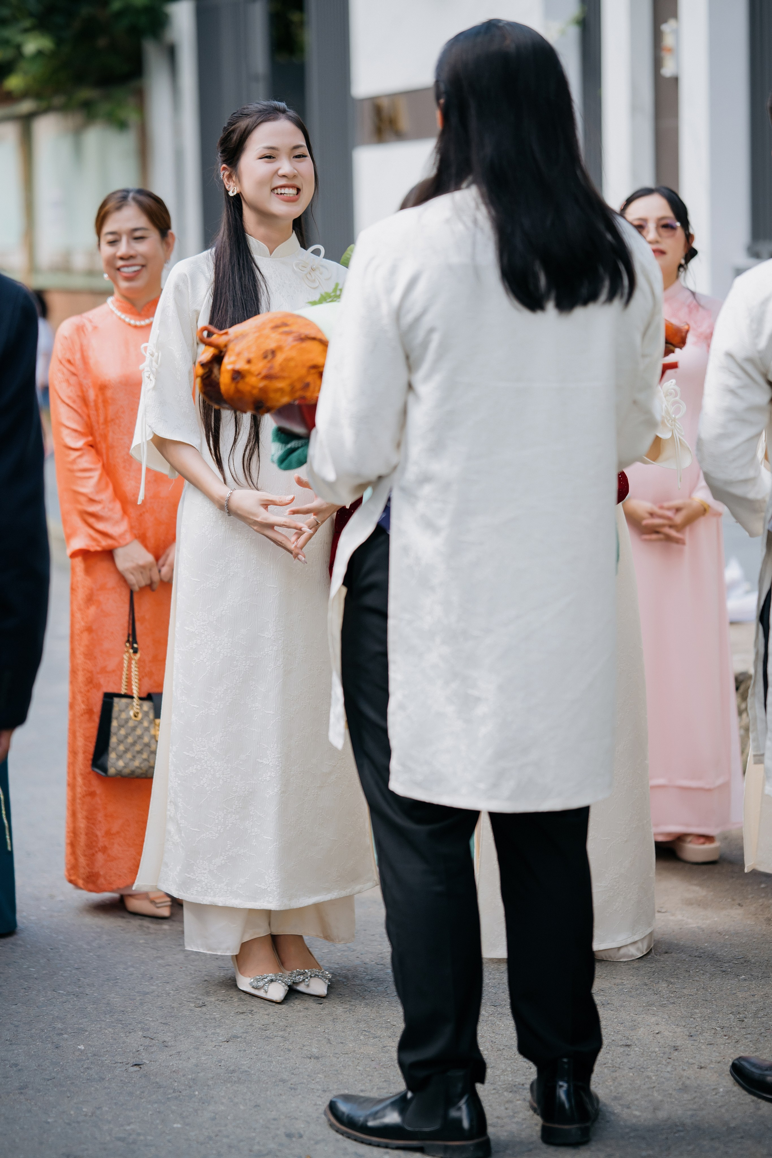 KHANG & TRANG / Wedding Ceremony. Nhiếp ảnh gia đám cưới hàng đầu tại Thành Phố Hồ Chí Minh