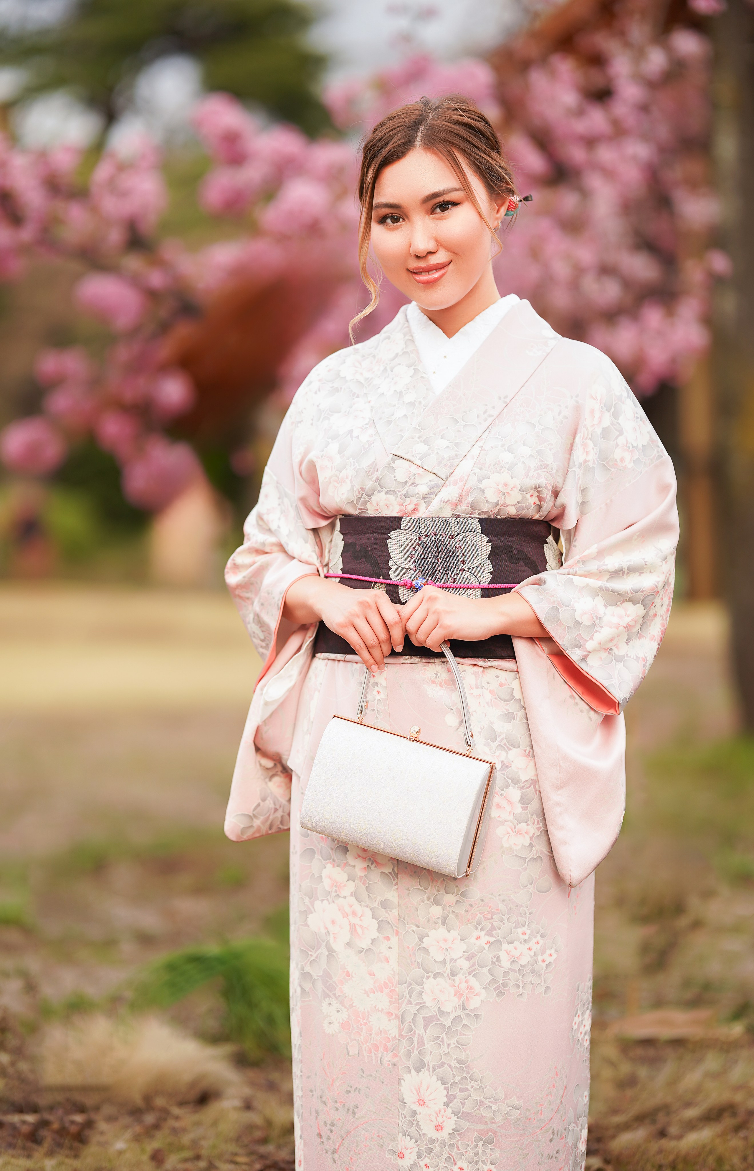 Ayjan. Фотограф в Токио Япония