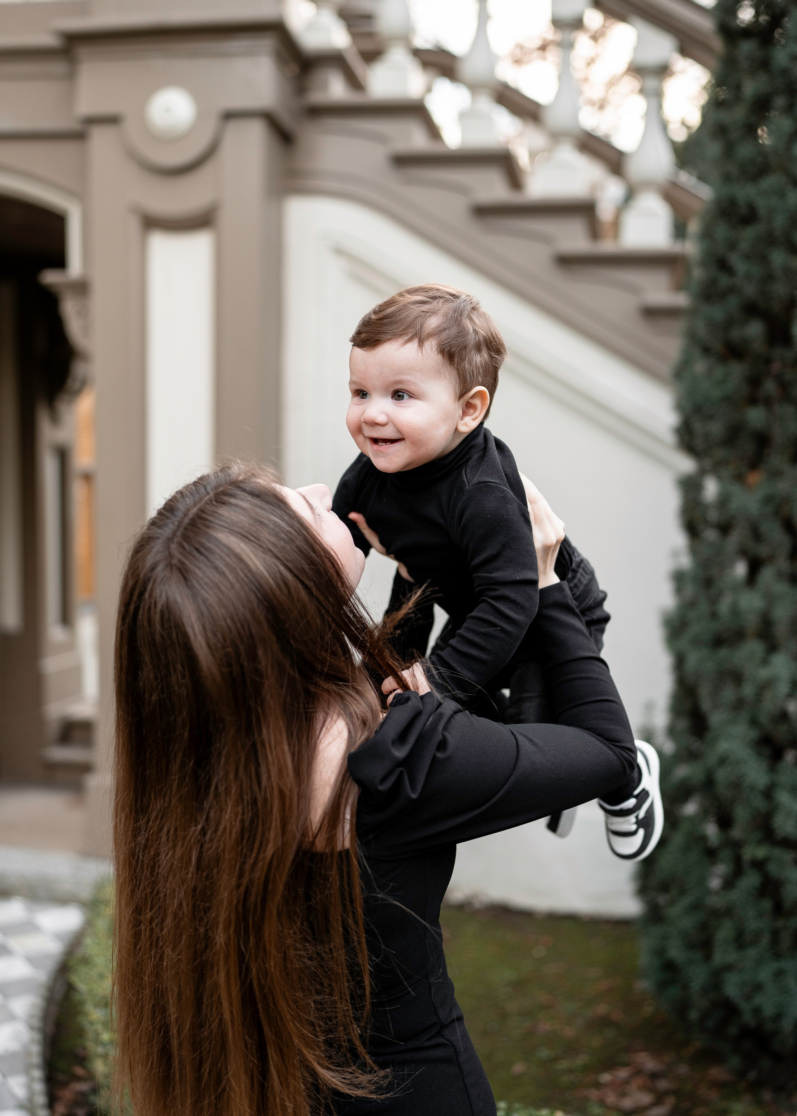 Artem, Nadia & Elisha. Family photographer in Sacramento | Sofia Pavenko