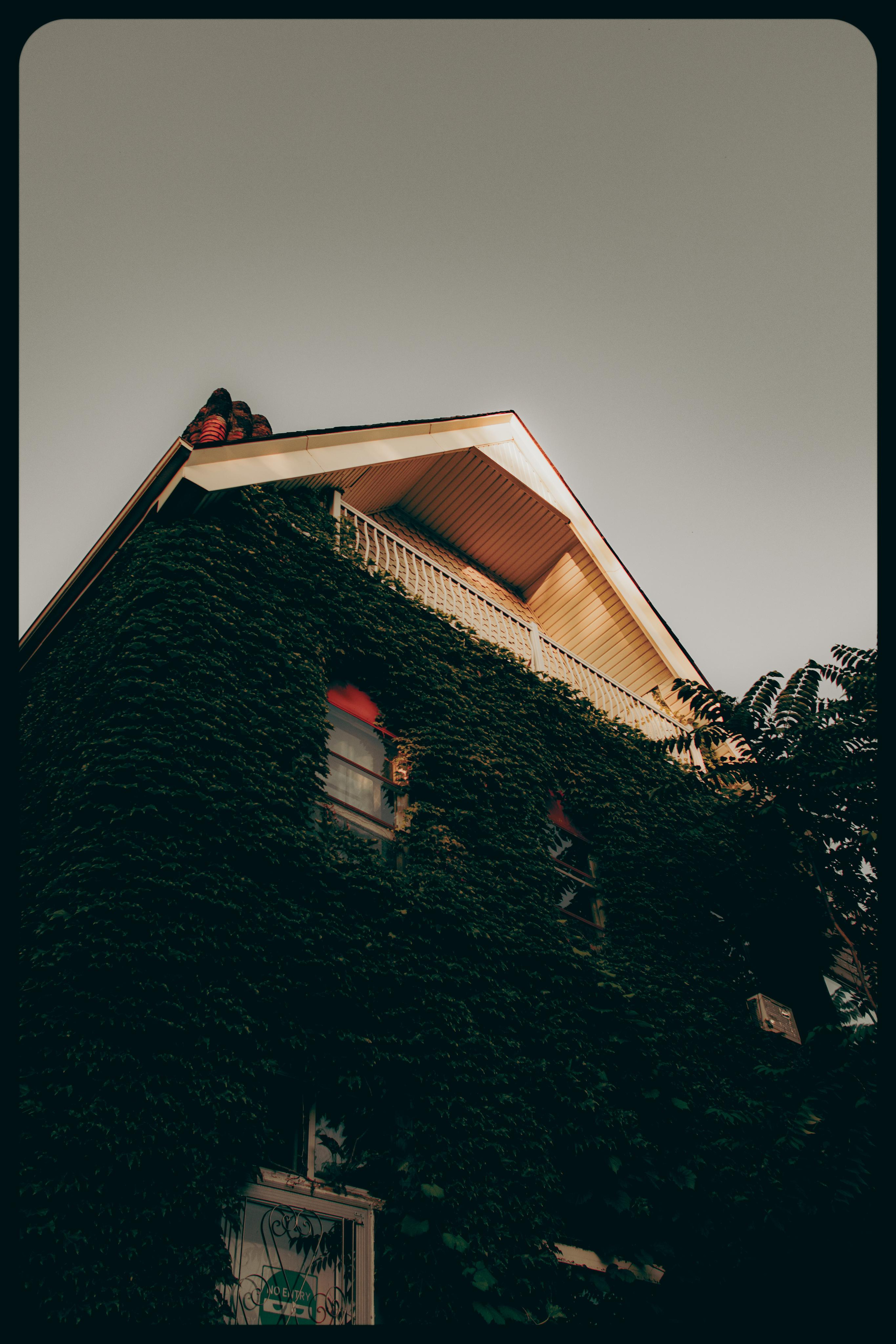 Street, urban photography for print by mkn vsiual - Location: Toronto,ON CANADA