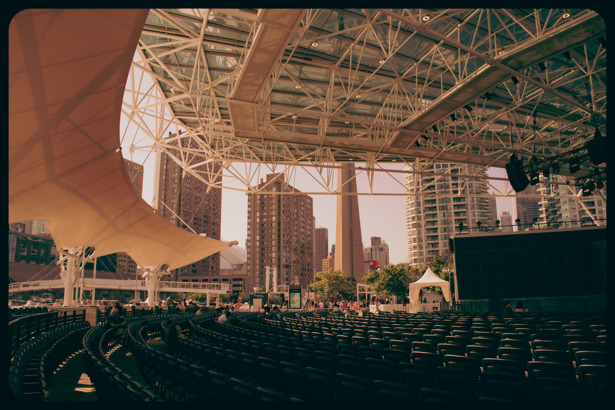 Street, urban photography for print by mkn vsiual - Location: Toronto,ON CANADA