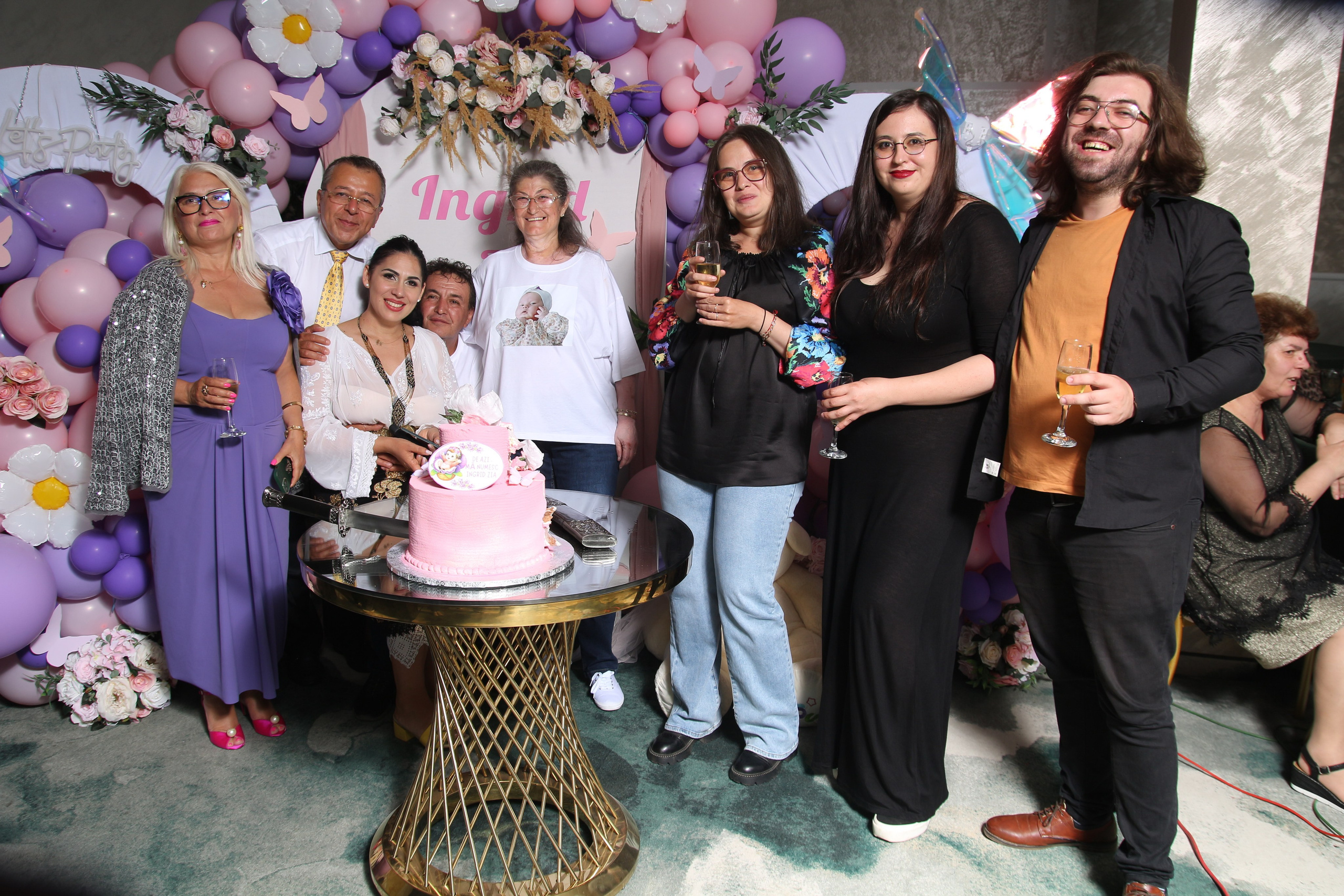 BYZO MEDIA. PETRU BYZO - family and children photographer in ROMANIA