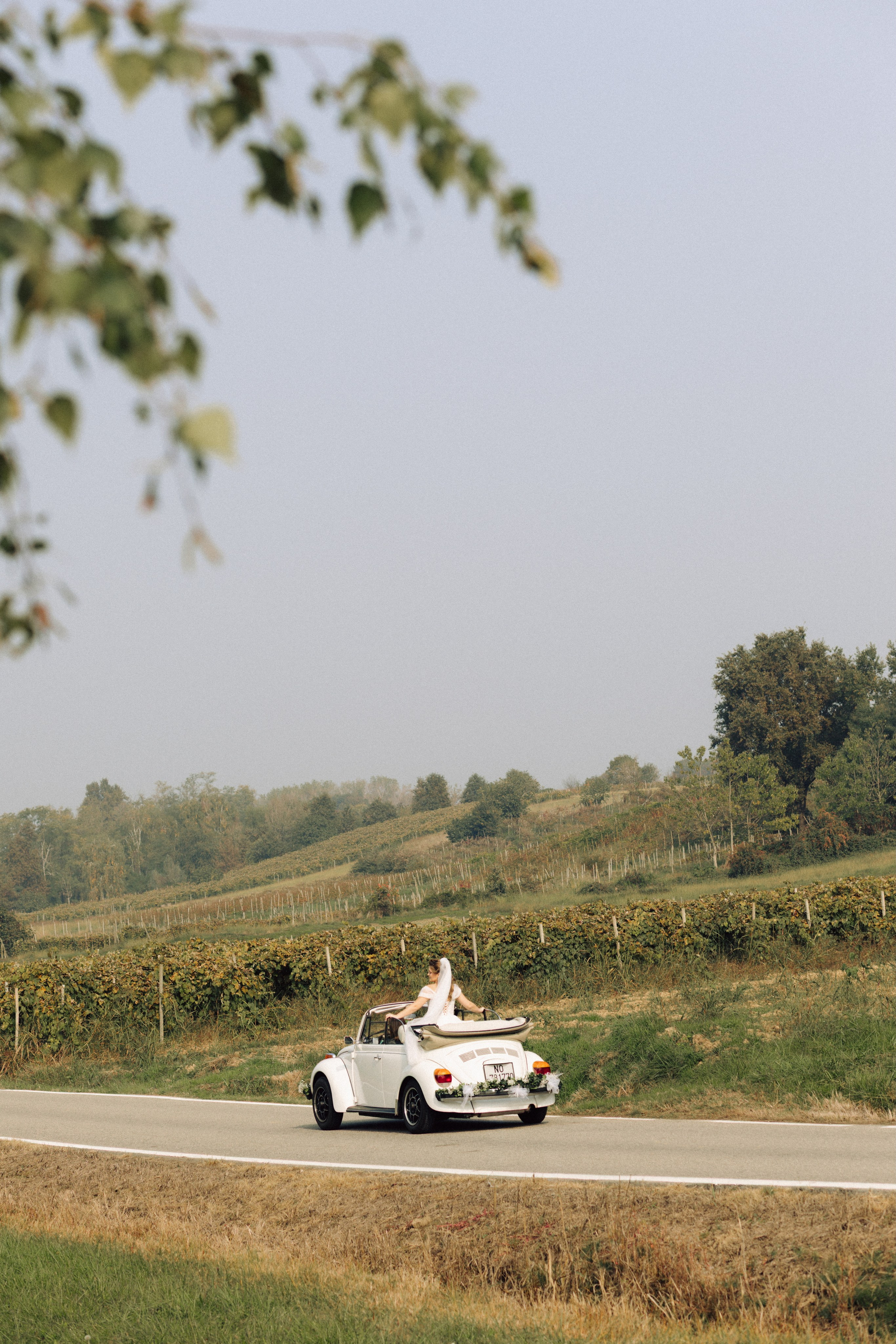 Autumn Wedding in the Vineyards of Piedmont, Italy — Kristina and Daniele. Liza Bizzaro — Italy Wedding, Love Story & Portrait Photographer in Milan, Turin, Piedmont and Across Italy