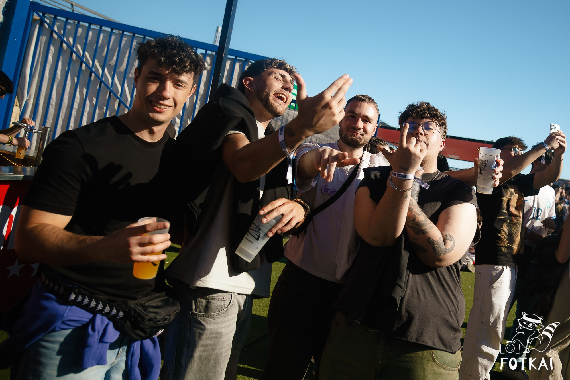 Fotos Costa Sonora 2026 Alicante Día 2 — busca tu foto y encuentra amigos del festival | FOTKAI