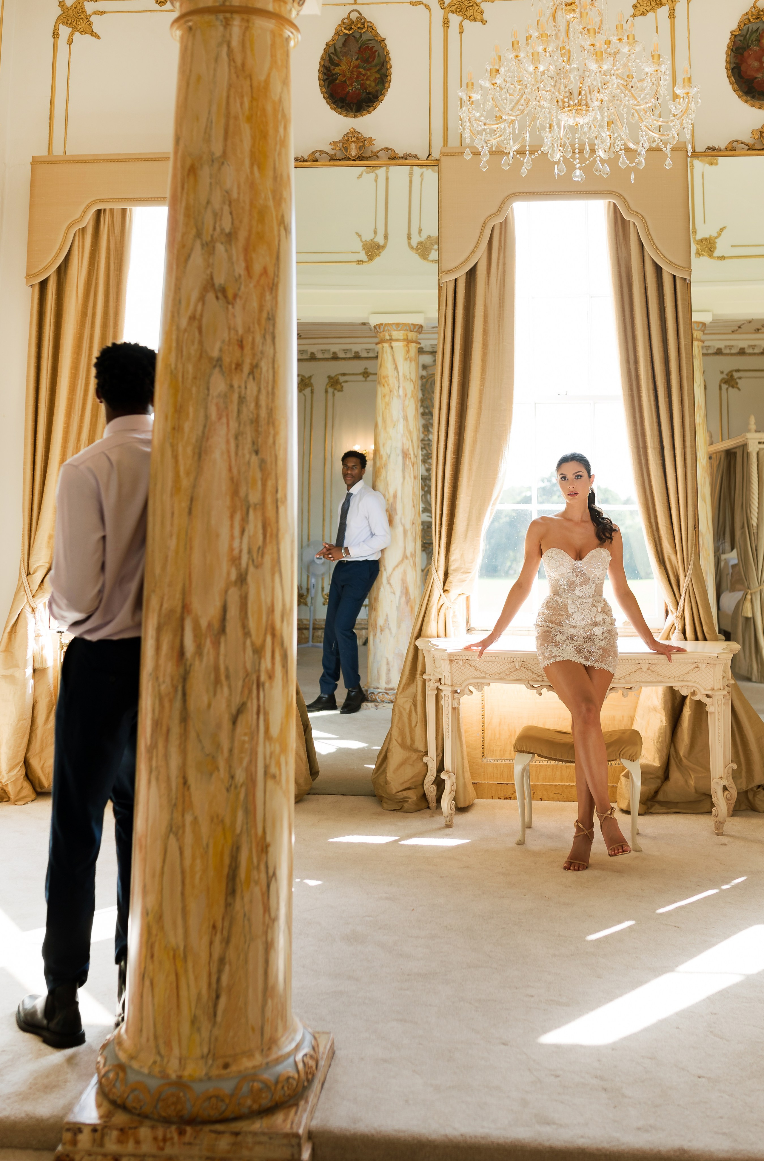 Regal Romance | Editorial Photoshoot at Gosfield Hall, London Estat. YES I DO PRODUCTION — Wedding photography&videography