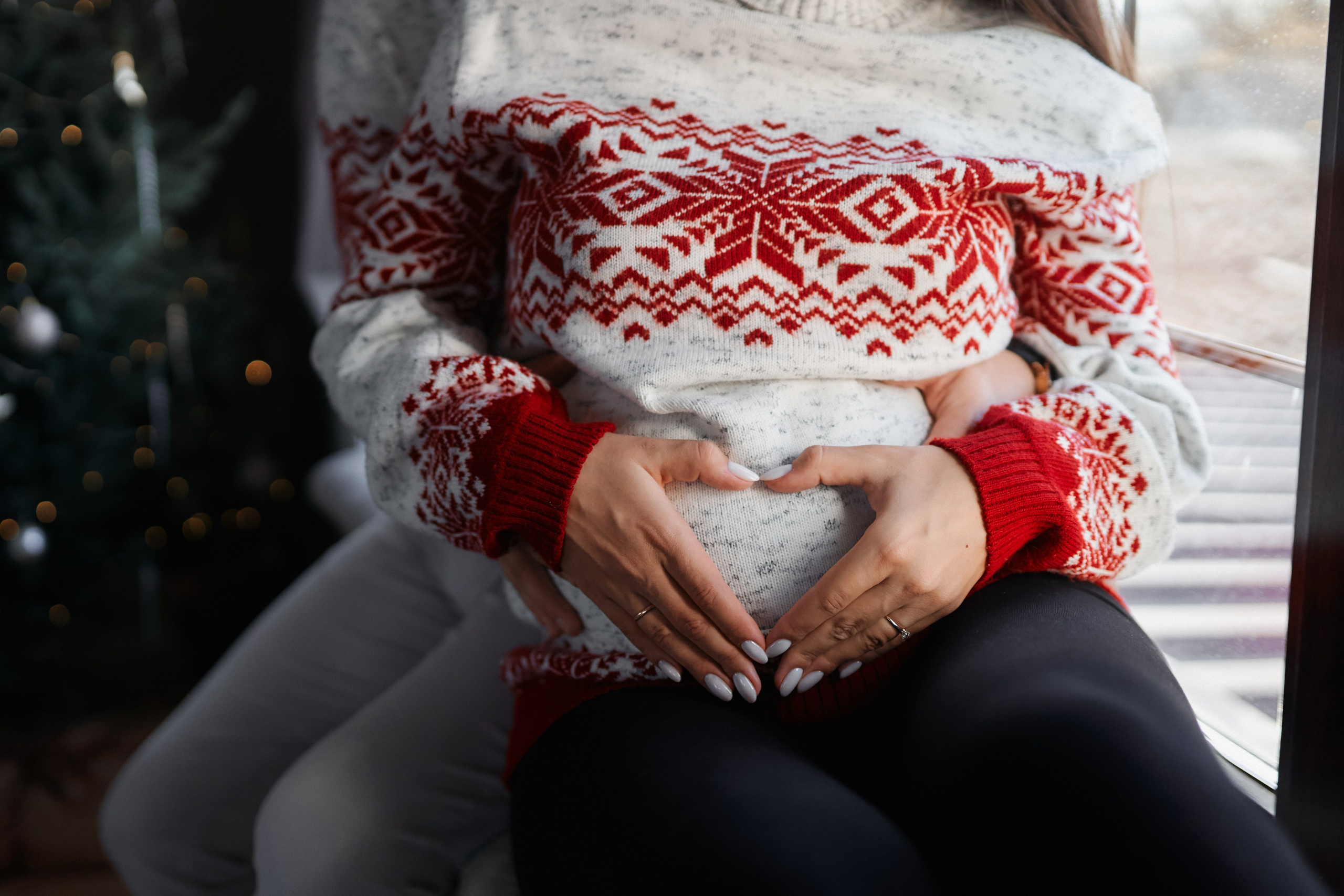 Maternity indoor and studio photoshoot. Professional Wedding and event photographer USA New York