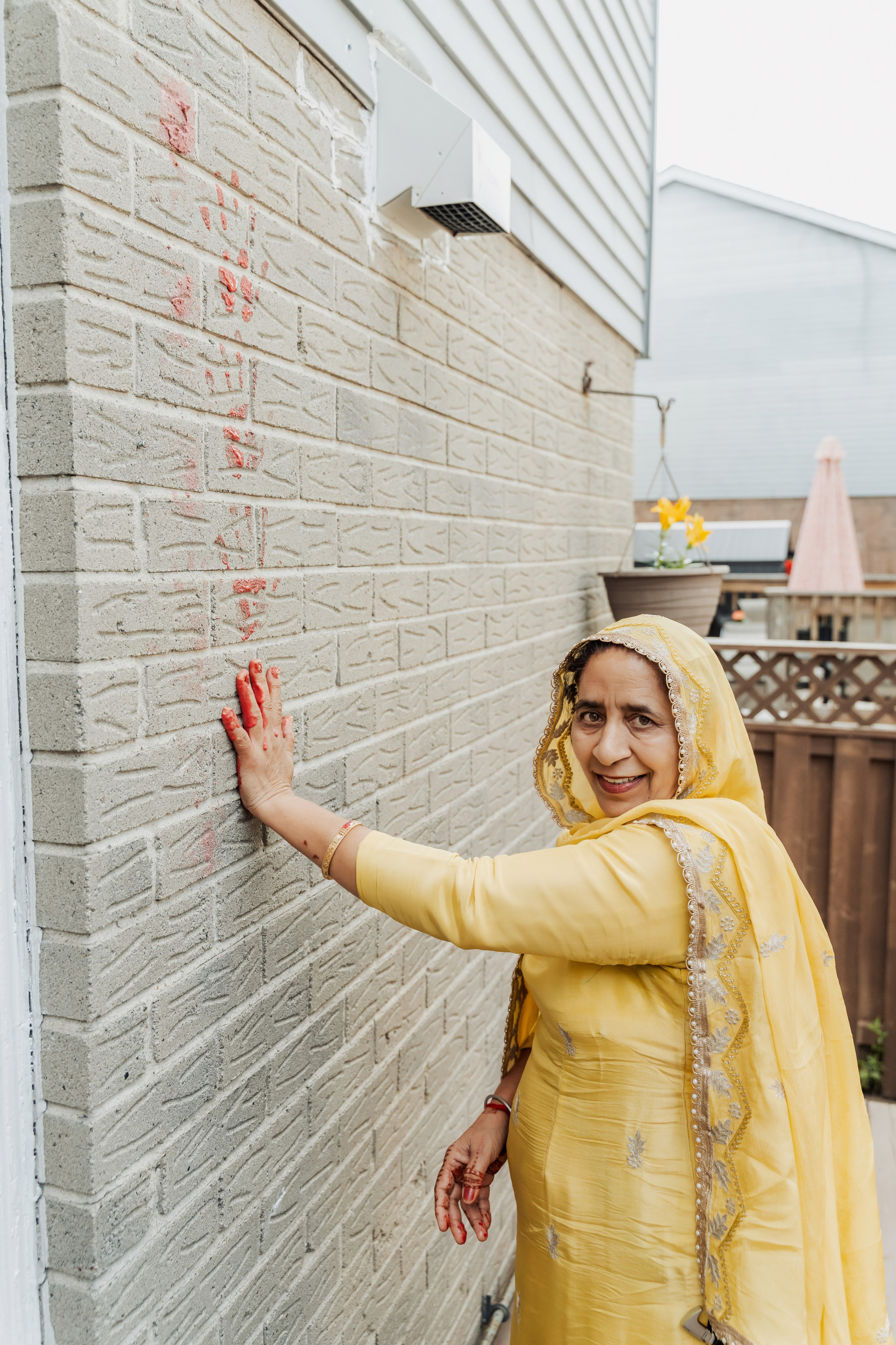 Gagan & Jasmeen. Wedding Photographer & Cinematographer studios