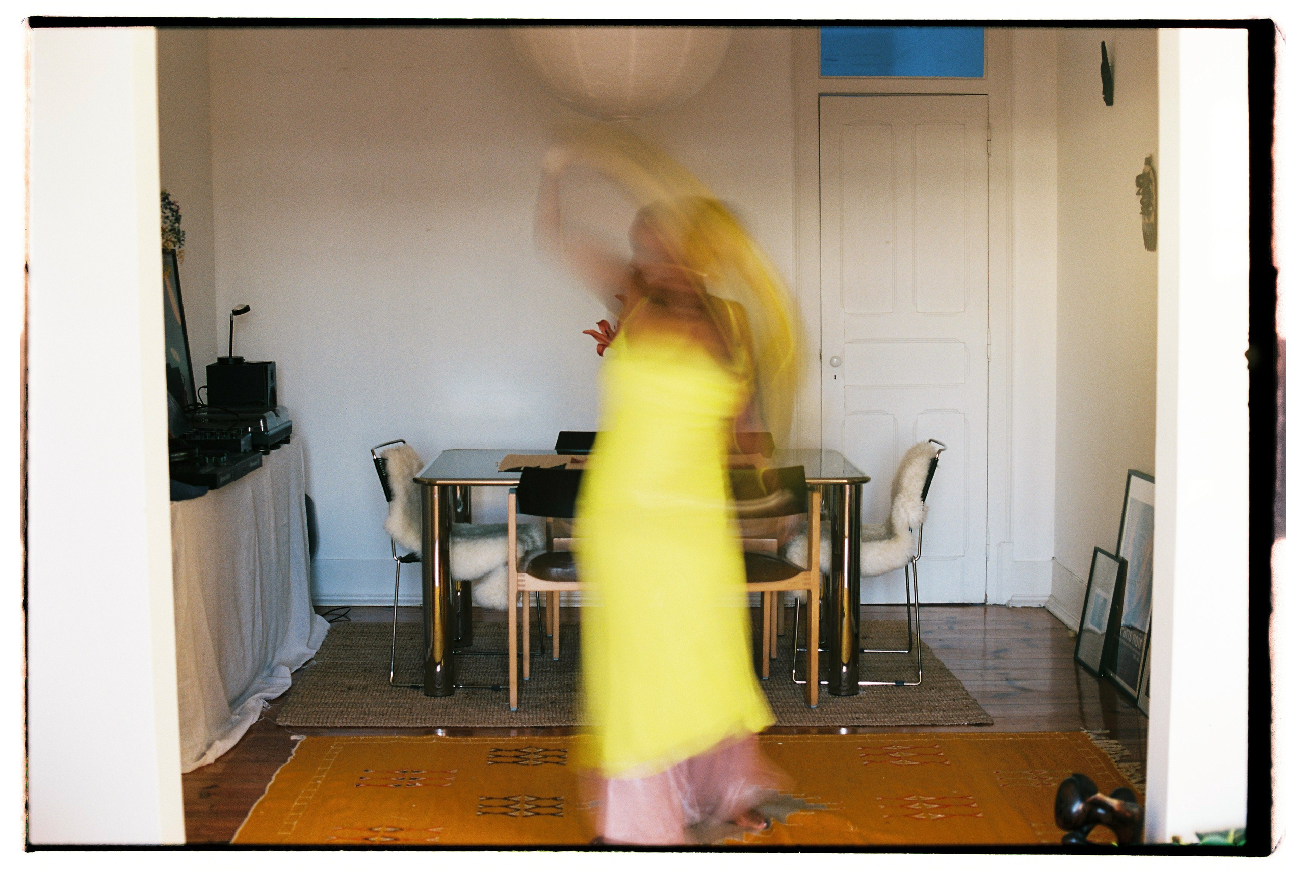 What sustain us — Chima. A visual practice of being-with