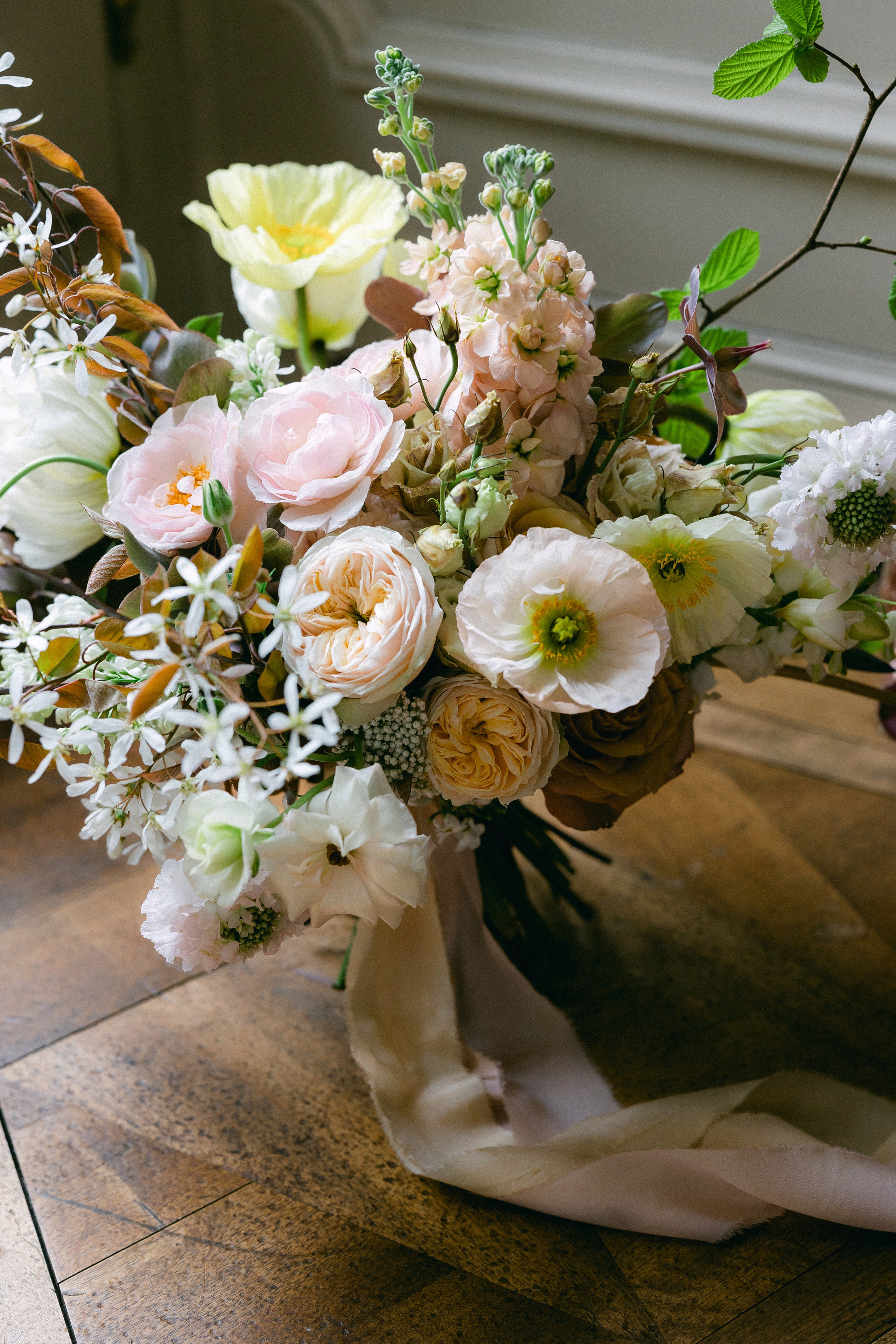 Bridal getting ready. Wedding and Family Photographer Switzerland and Italy. Valeria Diaz