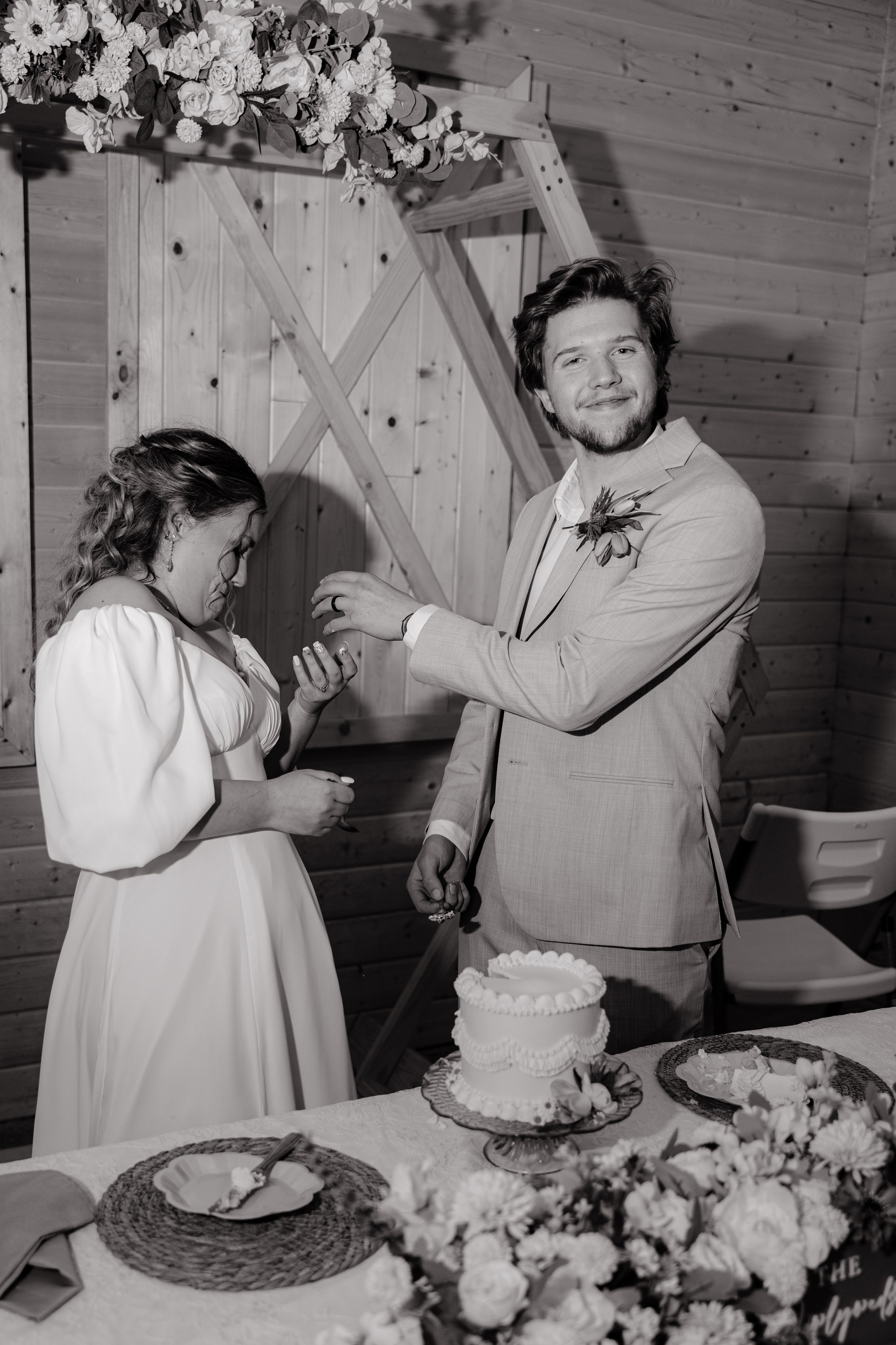 Katlyn and Josiah | Full Wedding day. Photographer in Washington Sophia D