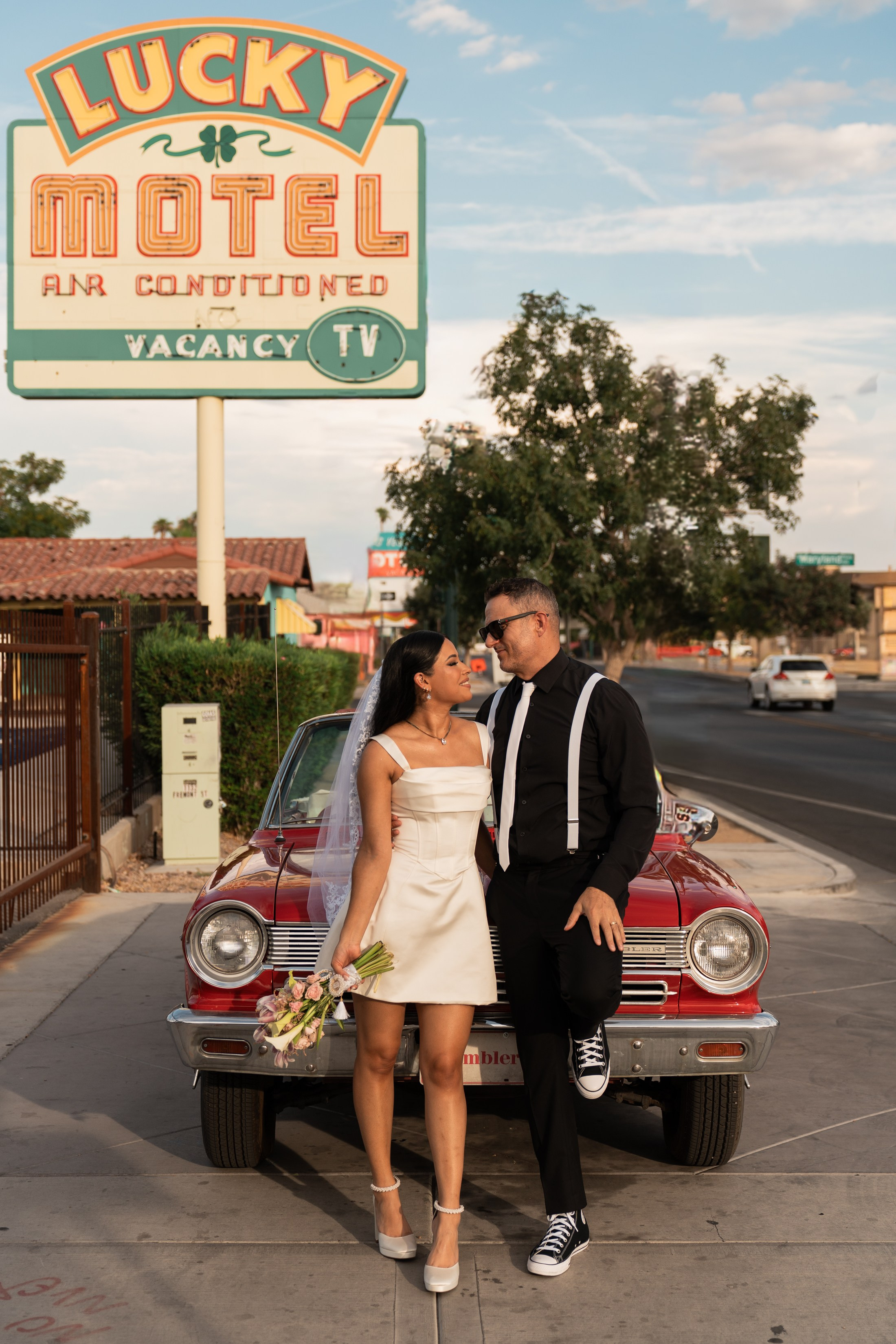 Stephanie&Ryan. Wedding & elopement photographer Viktoriya Kravtsov. Las Vegas