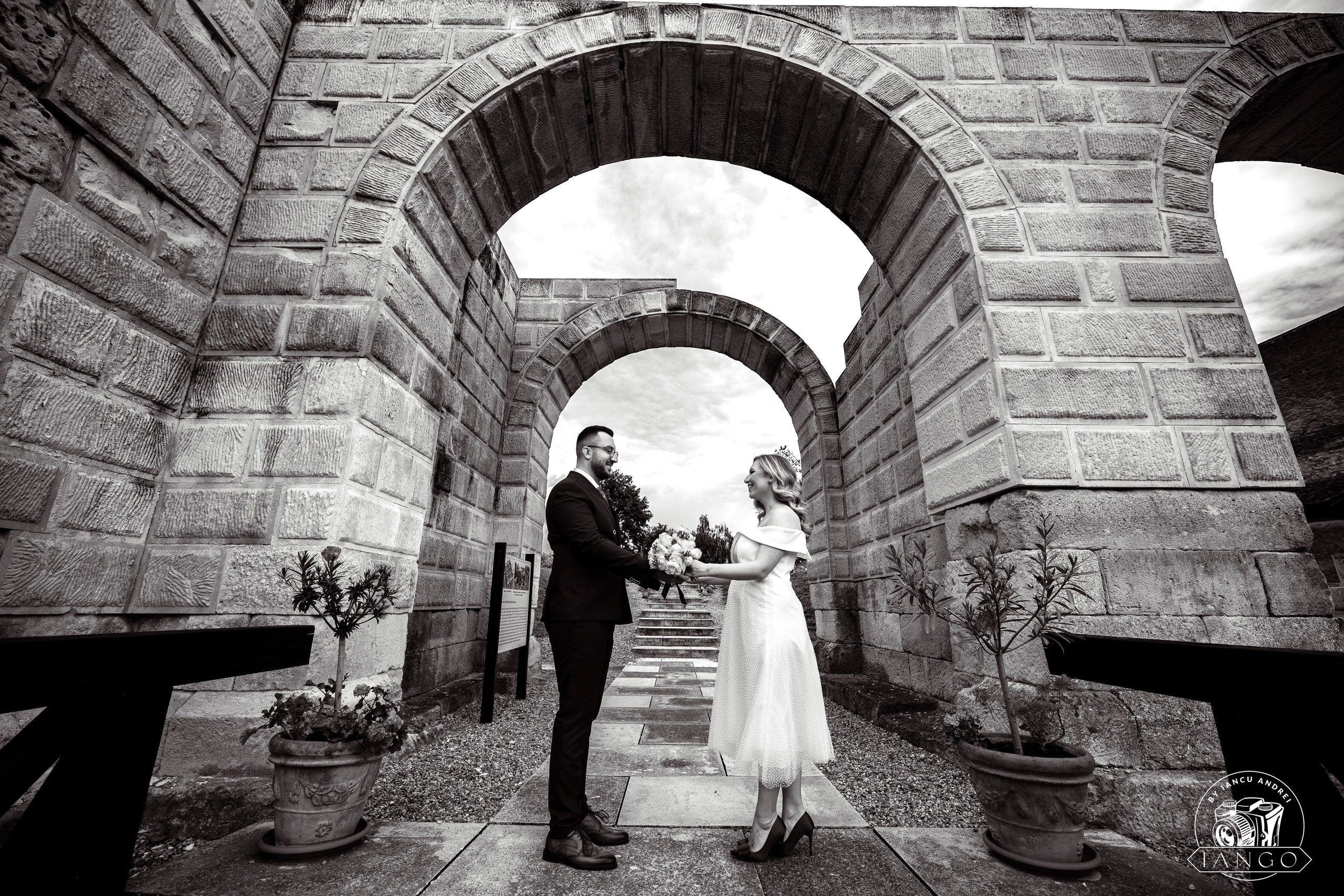 Nunti. Iancu Andrei - SERVICII FOTO-VIDEO