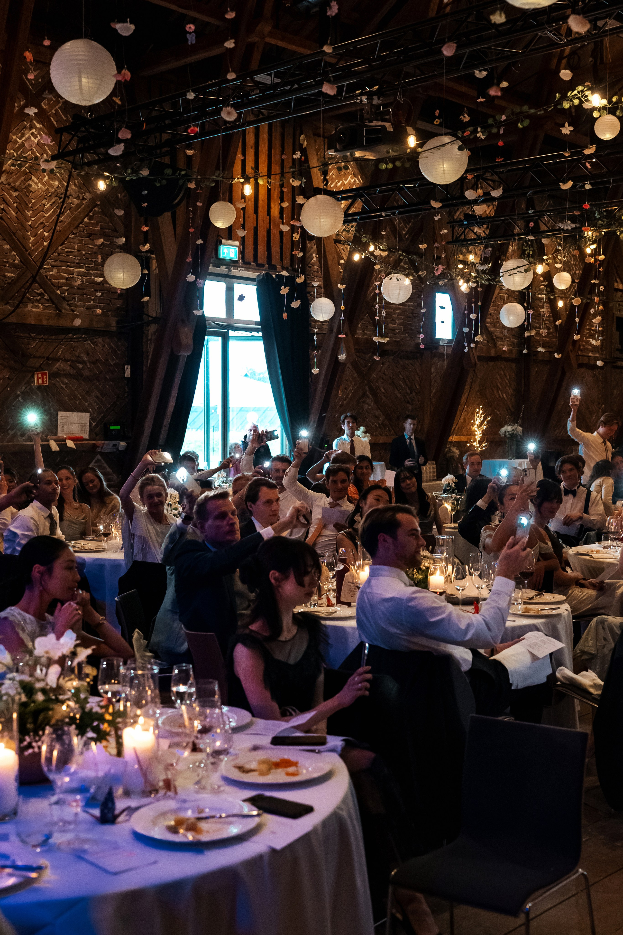 LUKAS & MARIKO. Bryllupsfotograf i hele Norge