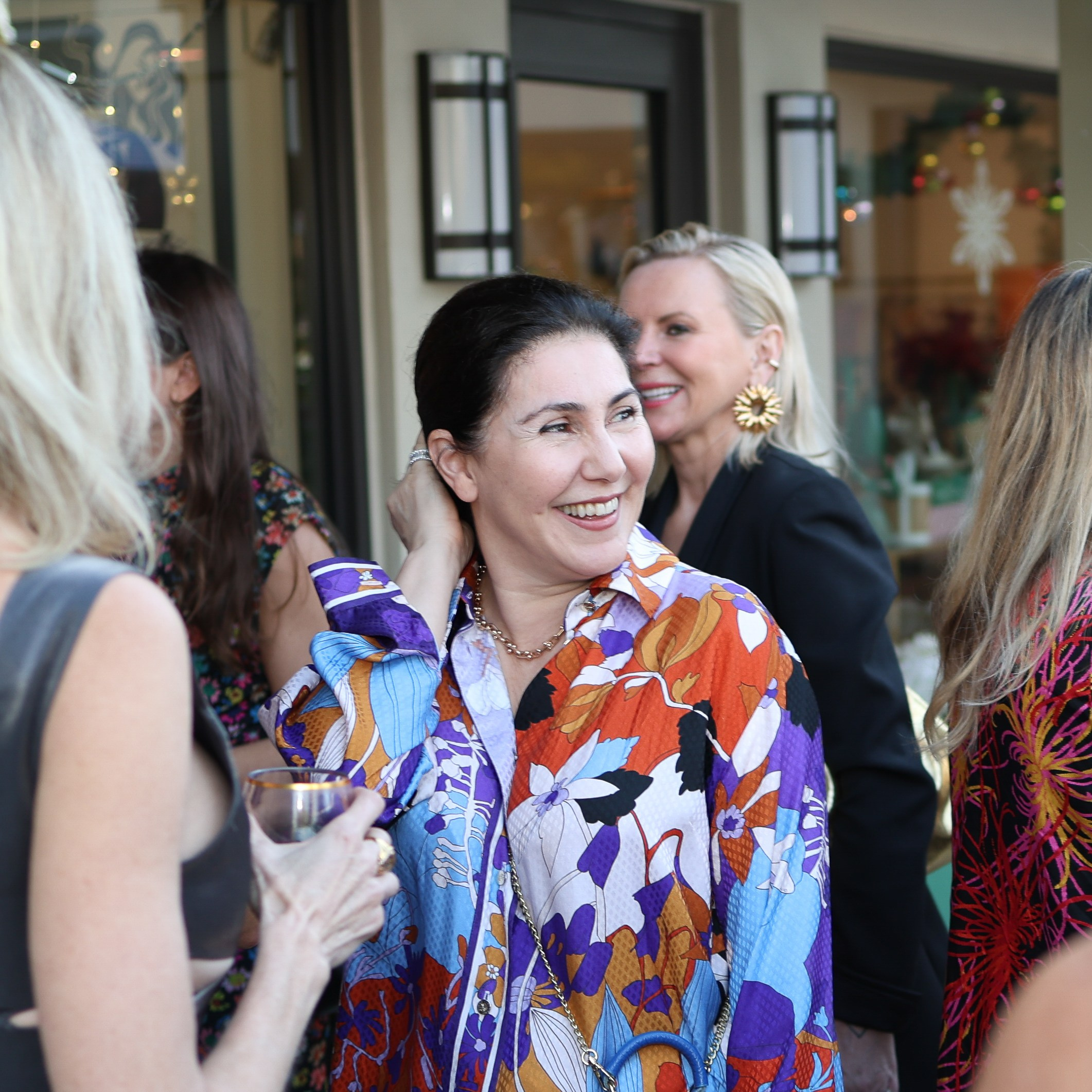 Paradise Coast Lifestyle Magazine. Out and About 239