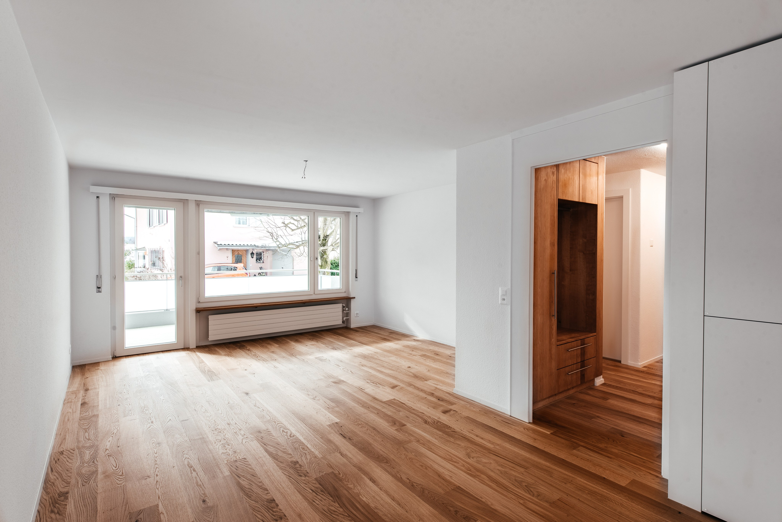 Wohnung, WINDISCH, AARGAU. Hallo! Ich bin Elena und arbeite als Immobilienfotografin