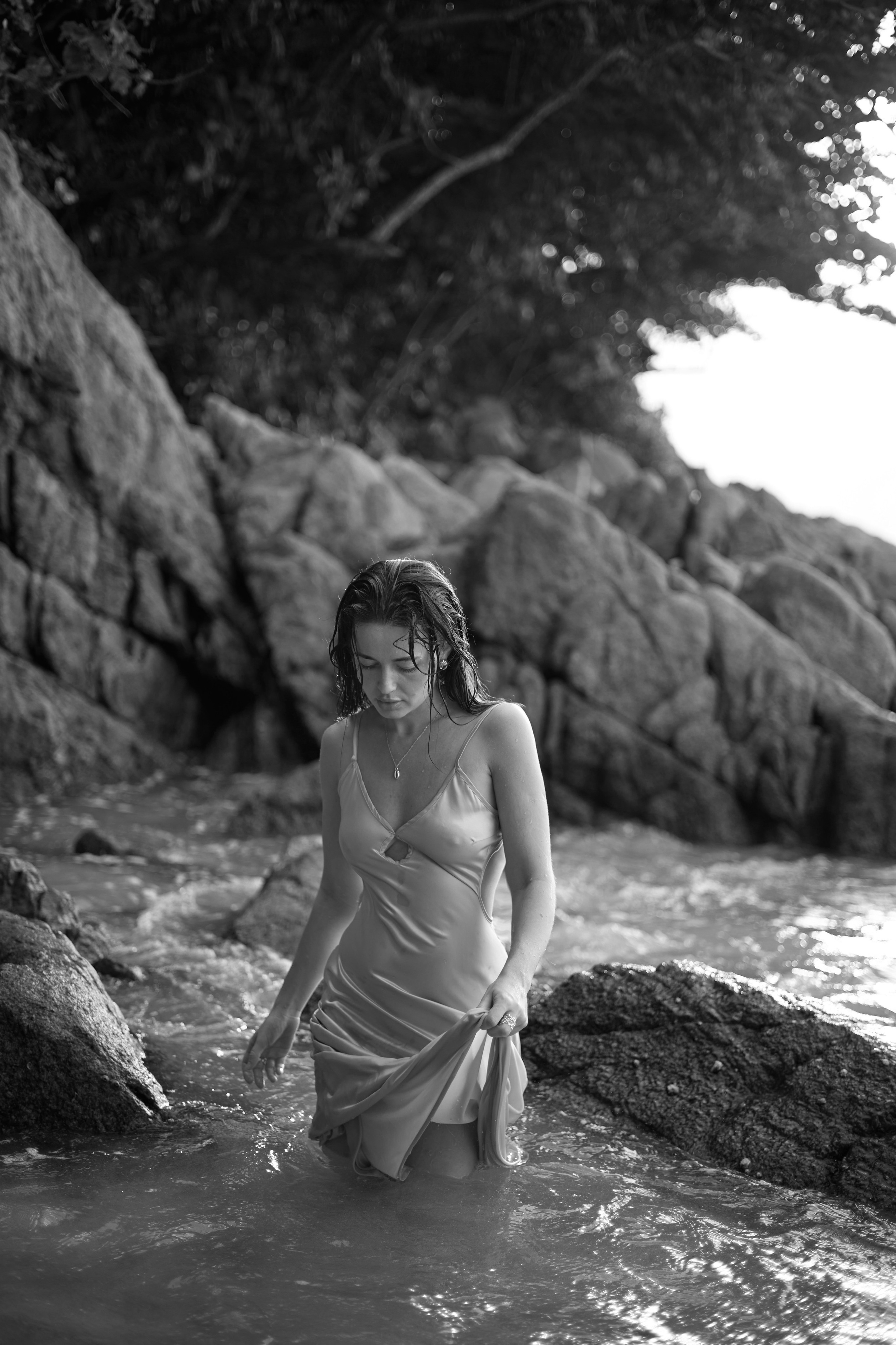 Ира. Услуги