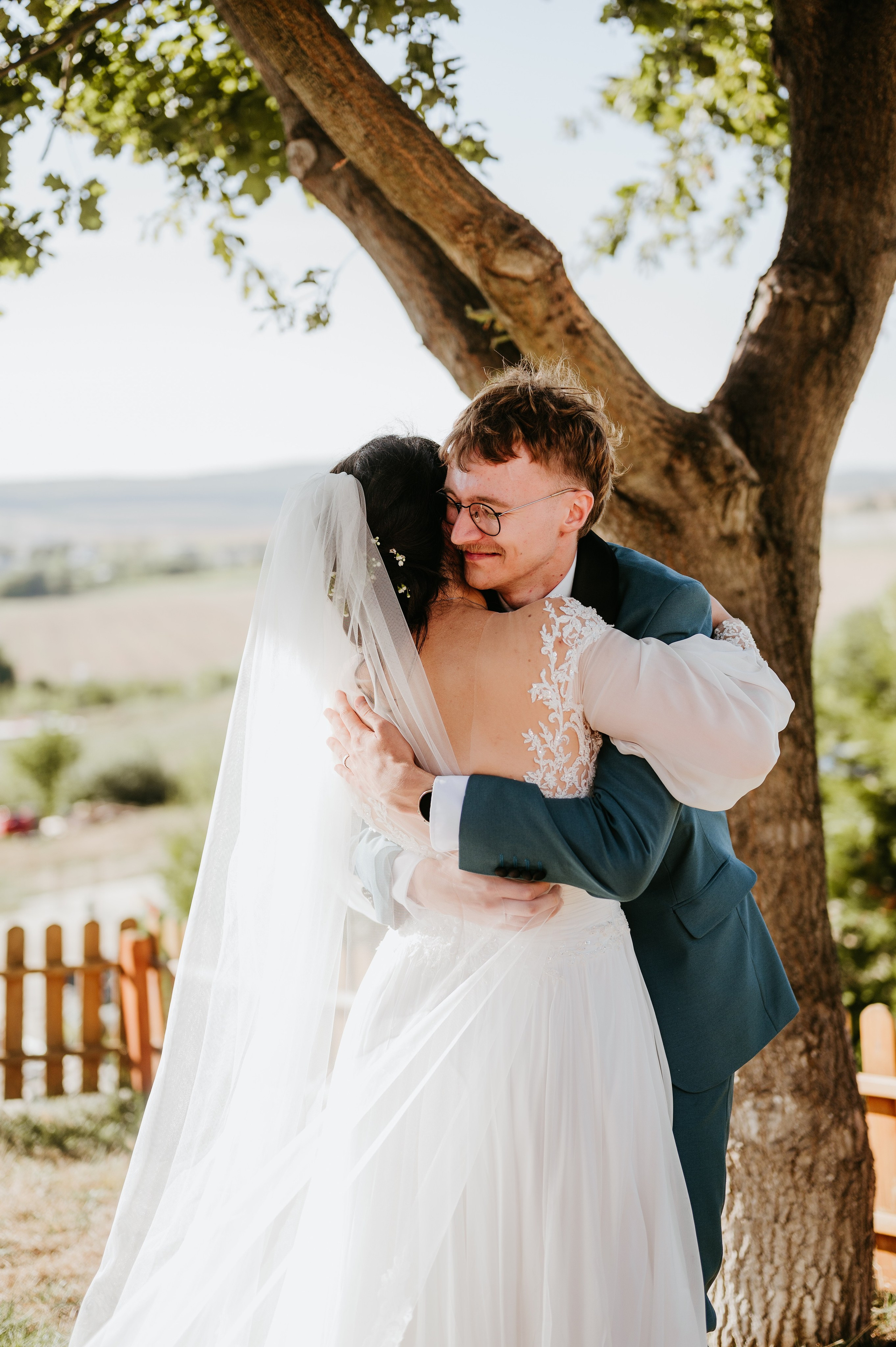 Robert si Ilinca. Valentin Melen - fotograf de nunta 🤍