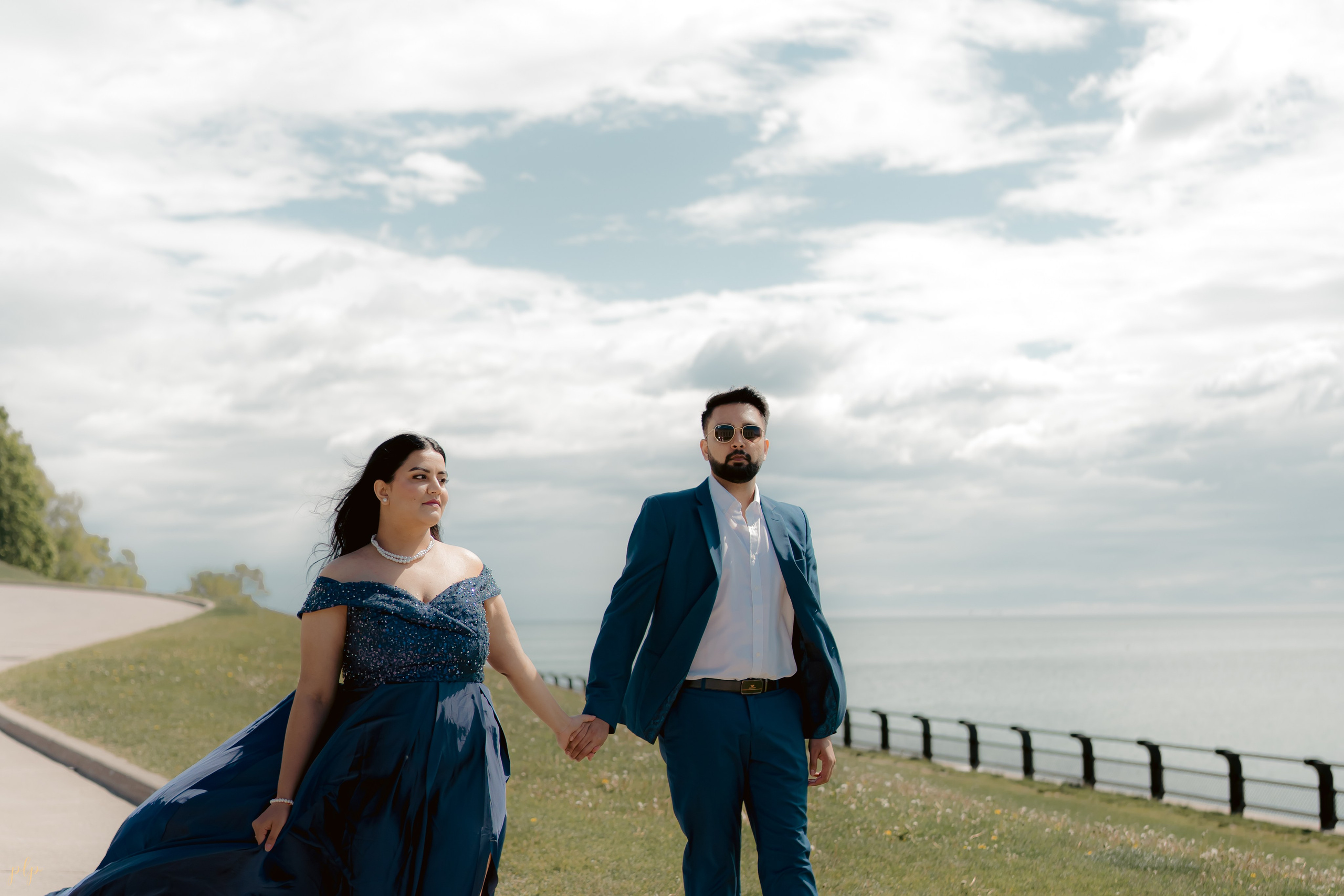 Dhairya and Krupali. Wedding Photographers and Filmmakers