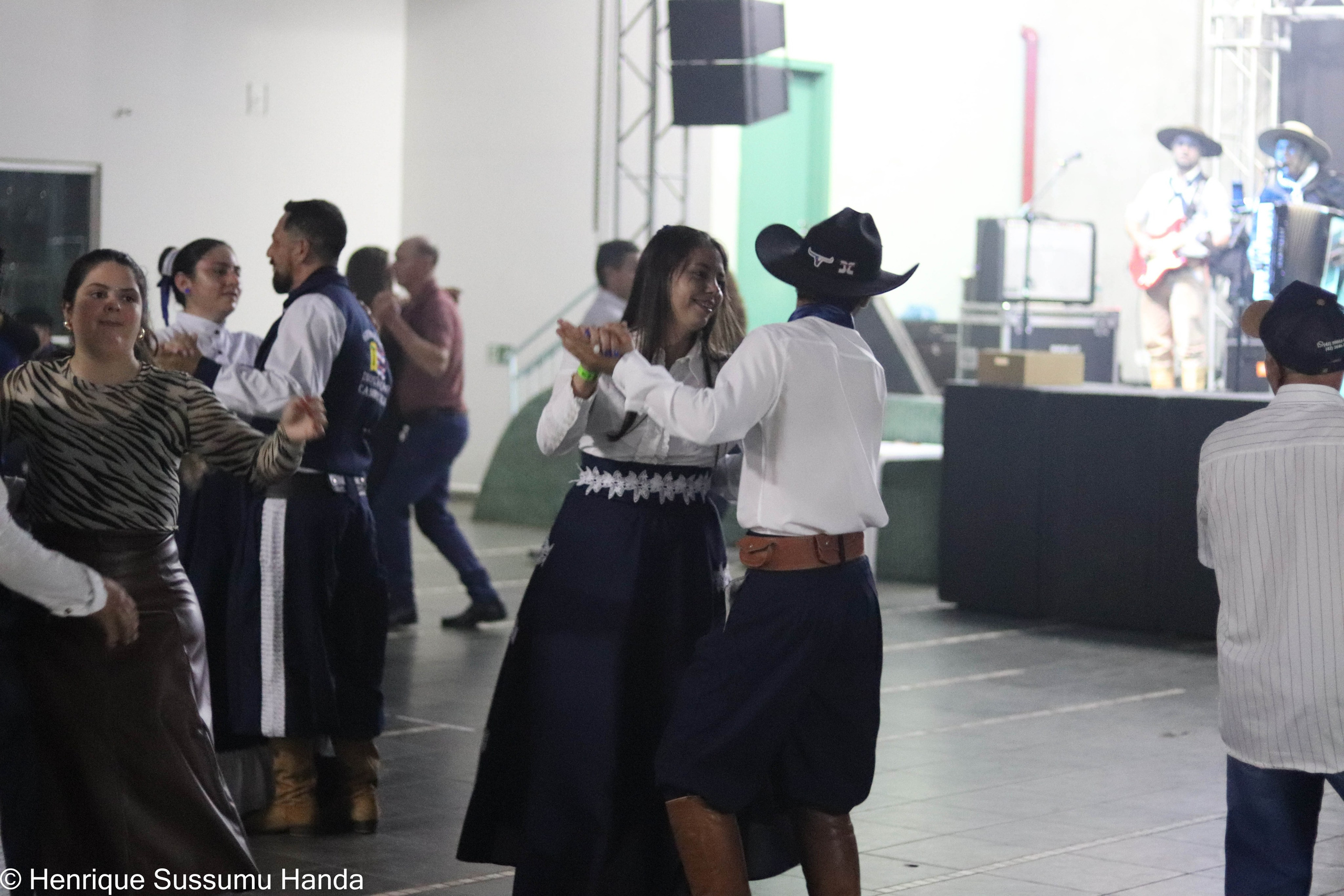 Formatura Curso de Dança Inovação Campeira. Handa Produções