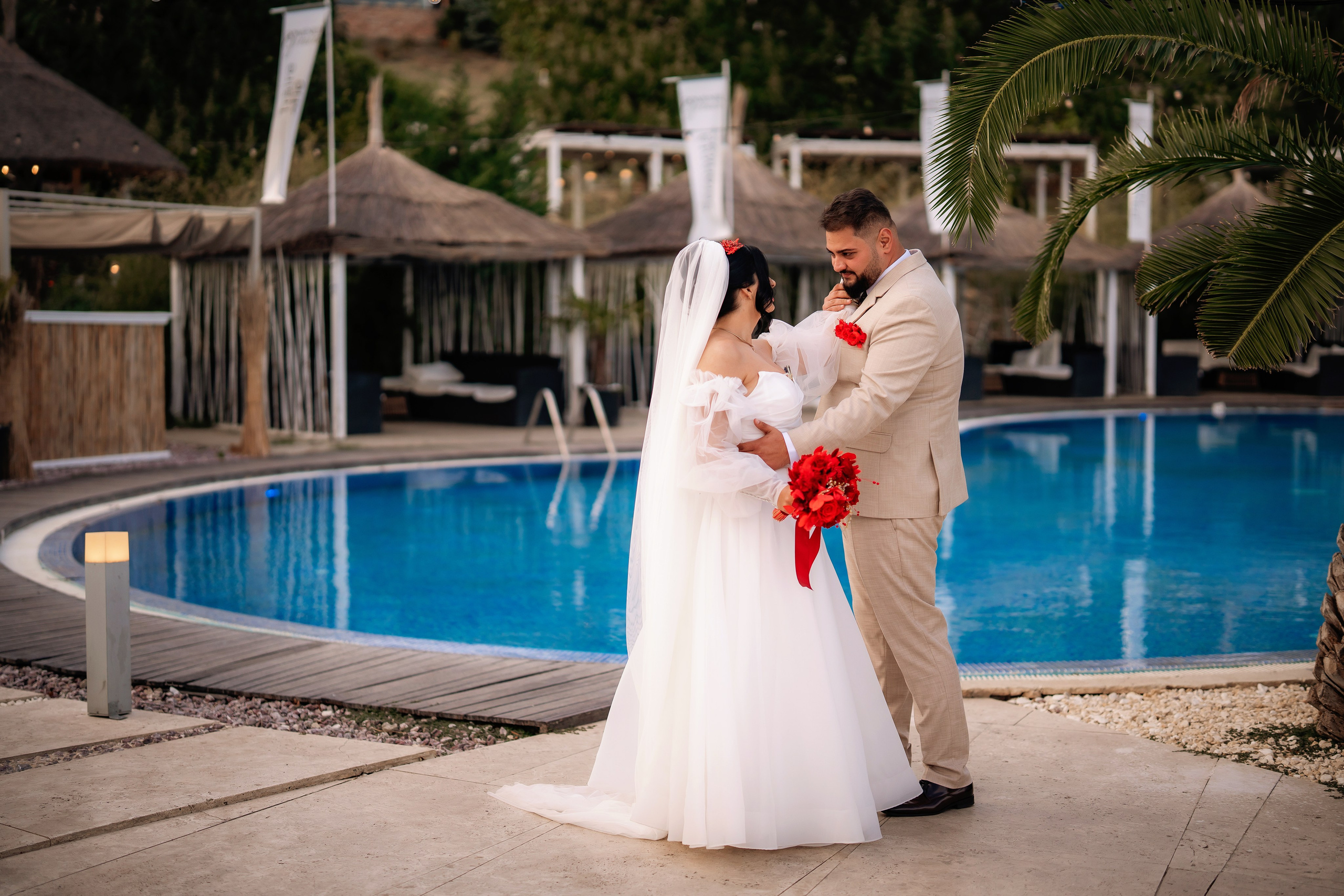 Camelia si Andrei - Traditional Love Story. Fotografi de nunta in Bucuresti, Iulia si Stefan Ovidiu