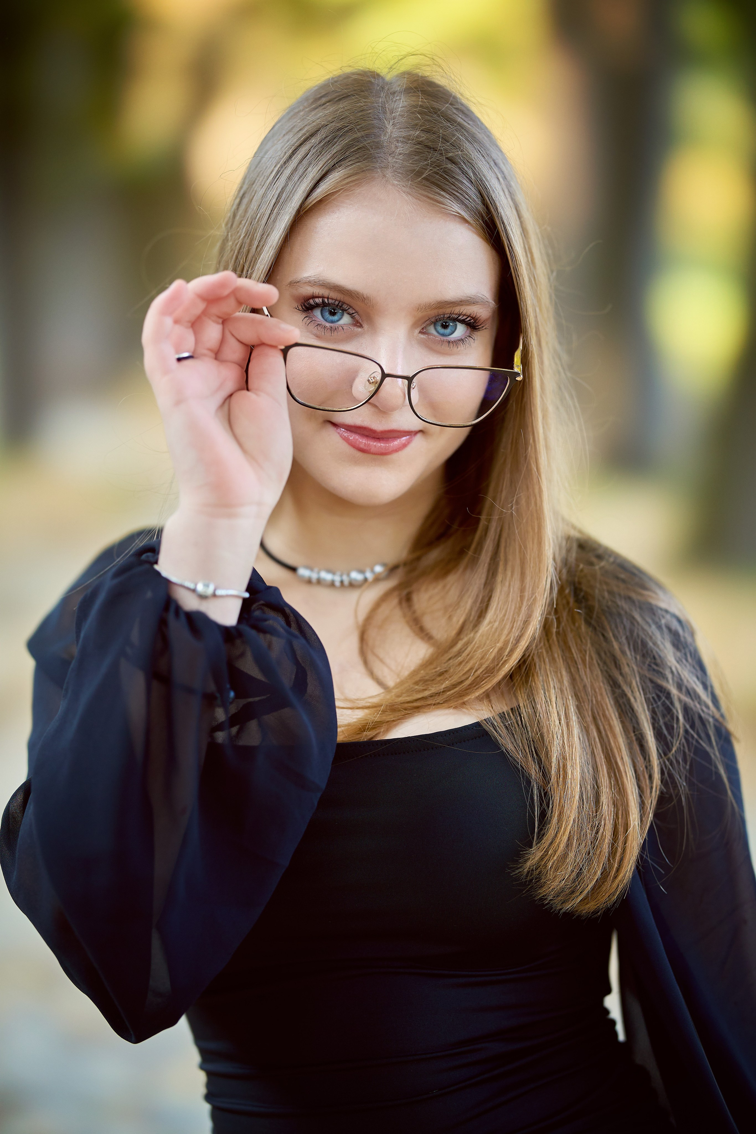 Portrete diverse — 1. Pagina principală