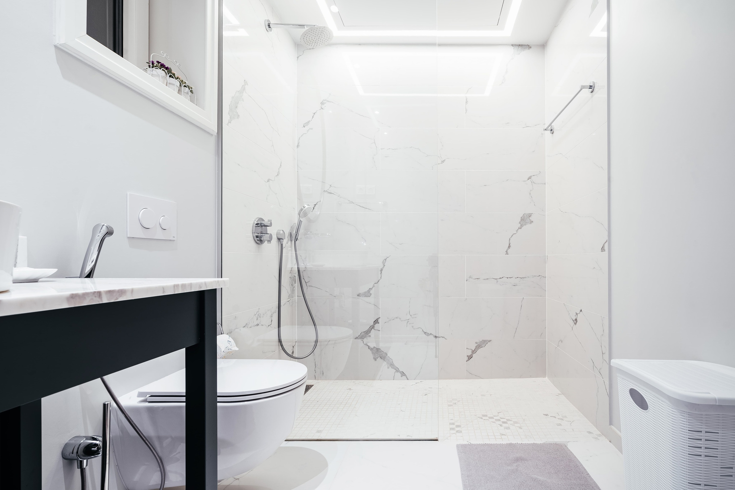 Real Estate Photography. Montenegro. EVAN ARISTOV WEDDING PHOTOGRAPHY — Seattle Wedding Photographer